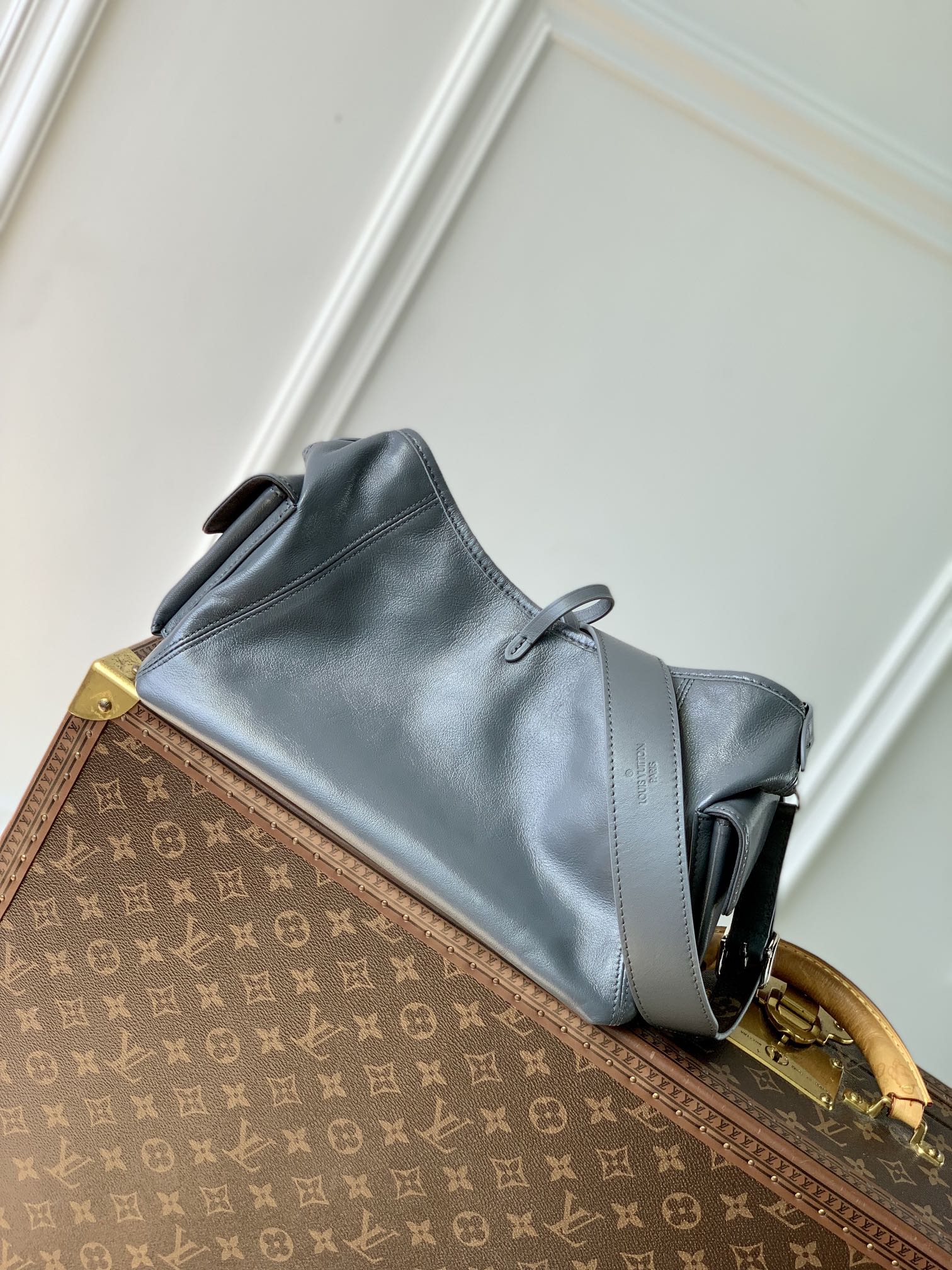 l0*is V*t0n carryall cargo bag-m12579-33.5 x 23 x 15cm