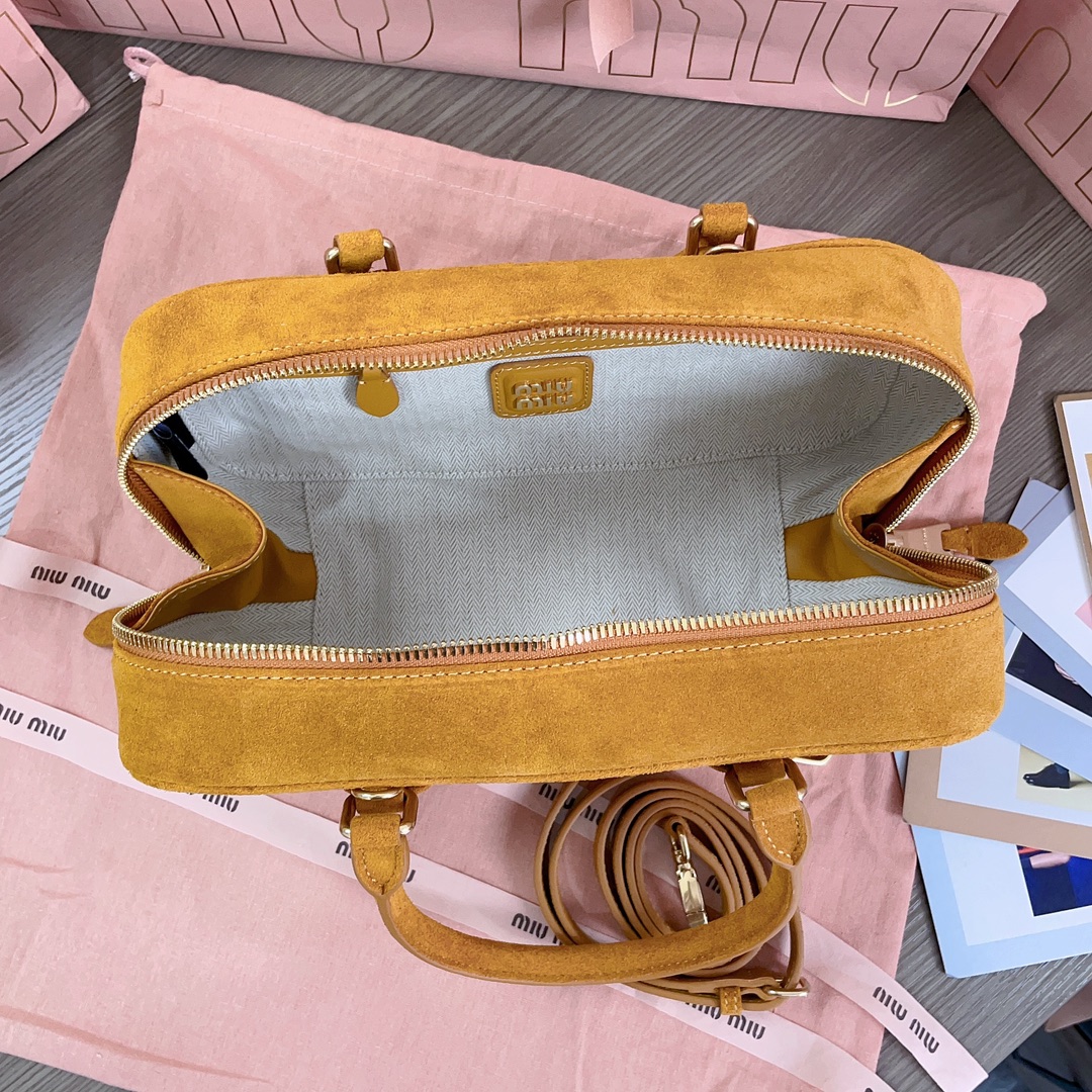 M*um*u top handbags-27x12x9cm