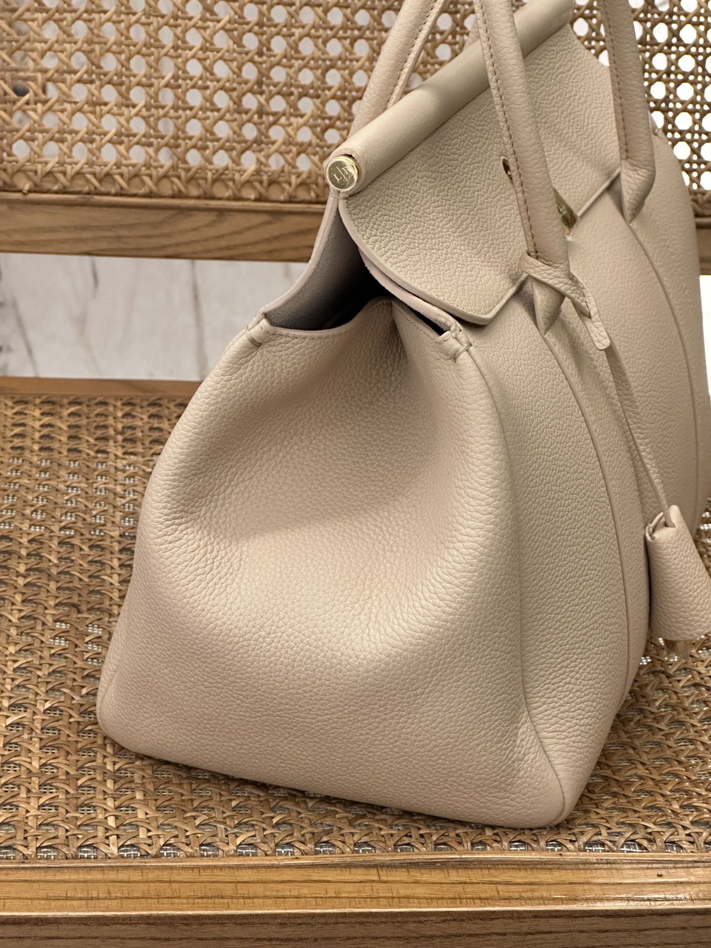 L**o p*ana loom bag l32-33 x 23 x 18cm