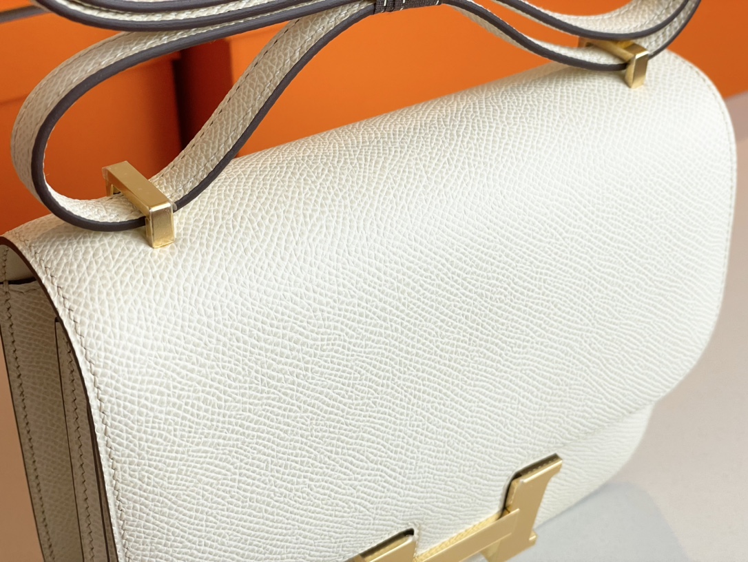H**mes constance epsom leather-19cm