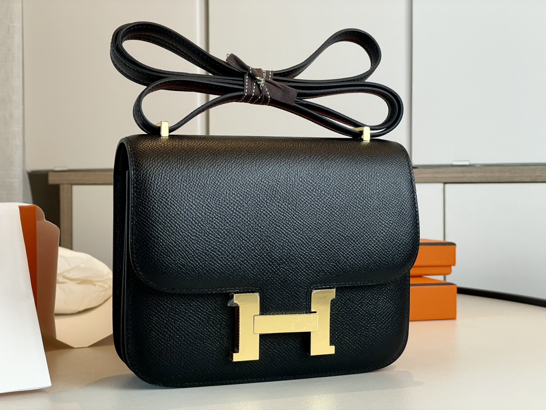 H**mes constance epsom leather-19cm