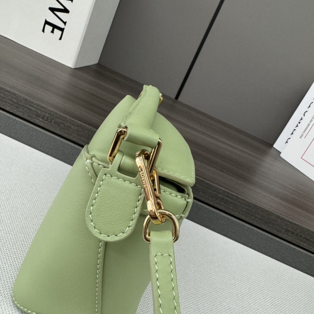 L0ew* puzzle edge bag-18*12.5*8cＭ
