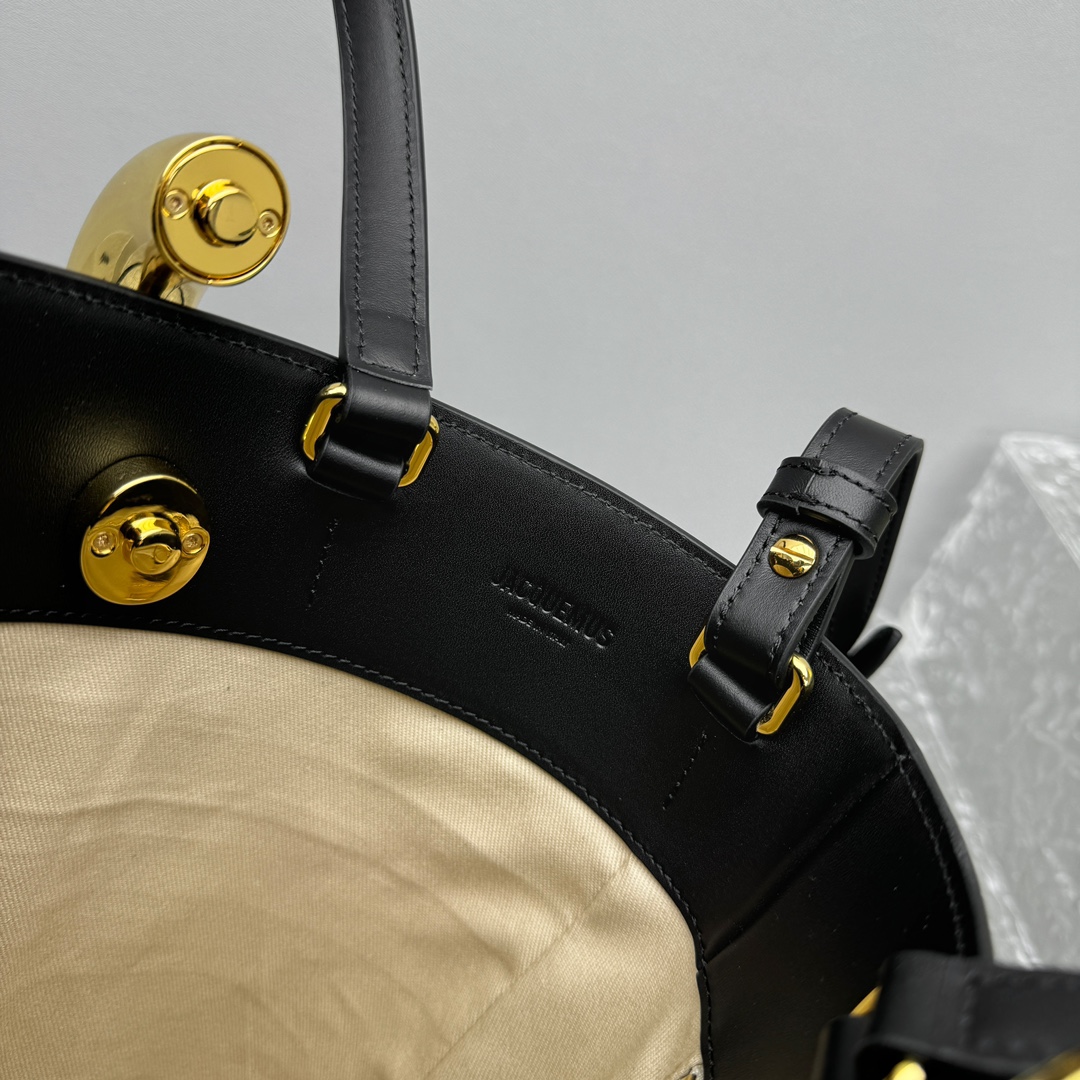 Ja*qvemvs le petit bambo bag-10*10*20cm