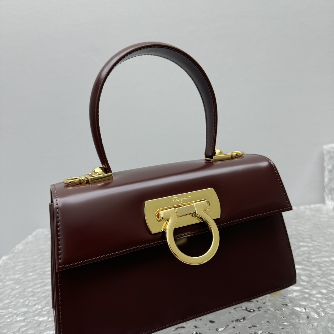 Ferragamo Top-handle Bag-21*13*8.5CM