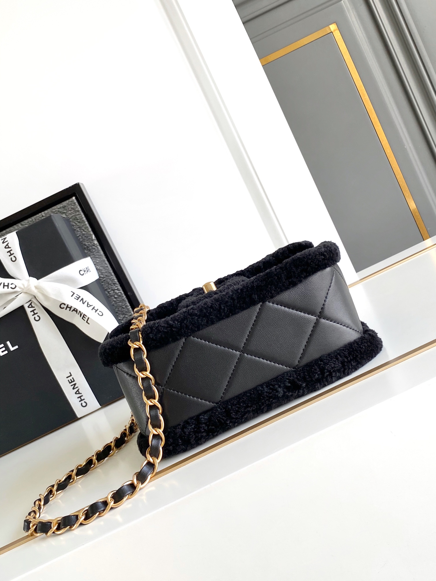 Ch@nel Flap Bag-12x 18x6CM