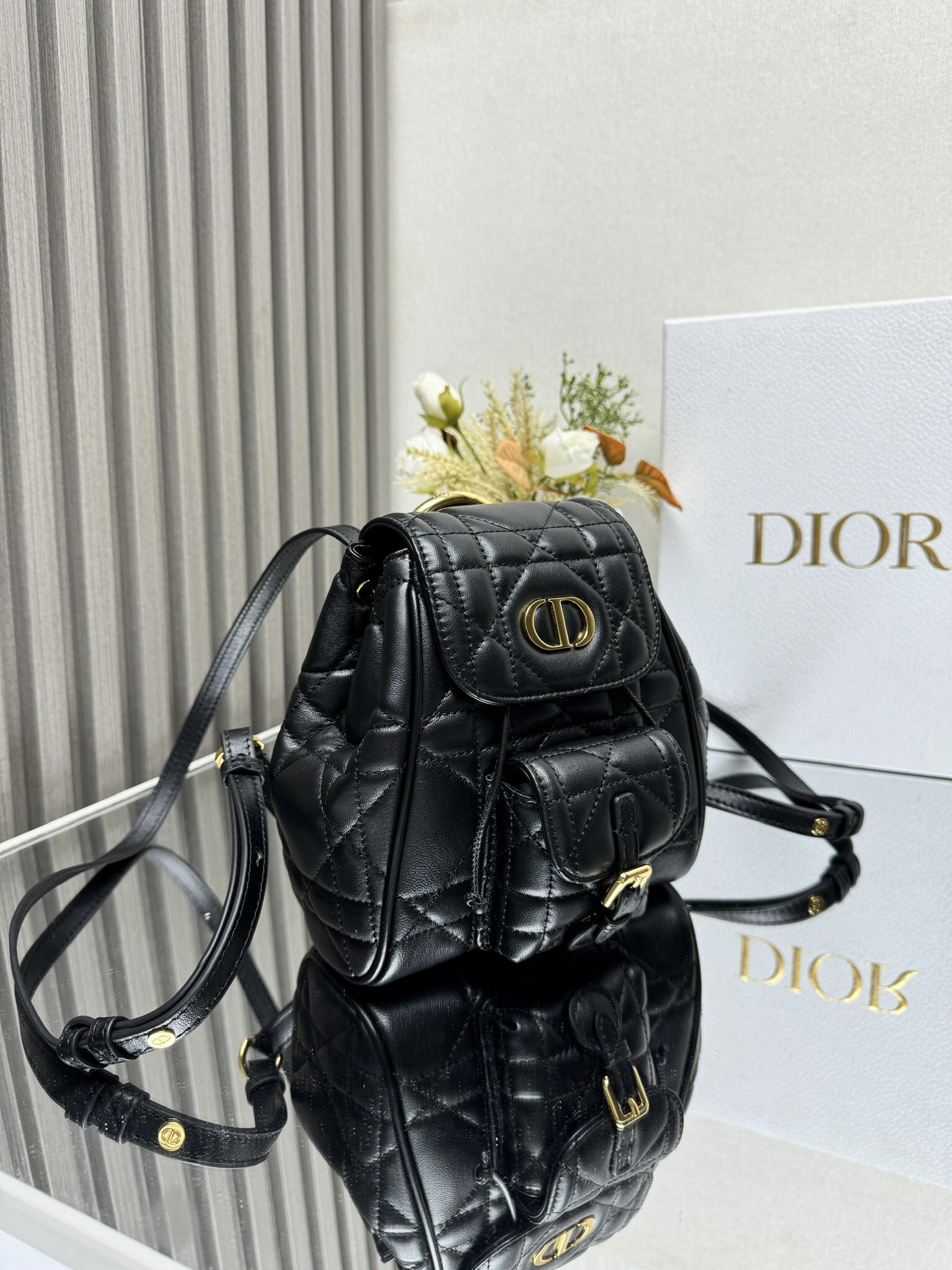 D*or caro backpack-19.5×18.5×8.5cm