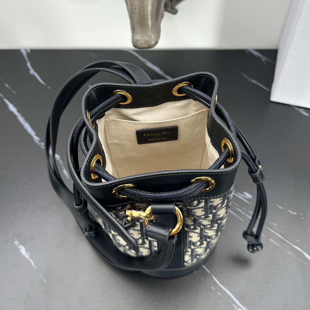 D*or cross-body & shoulder bags-15*25cm