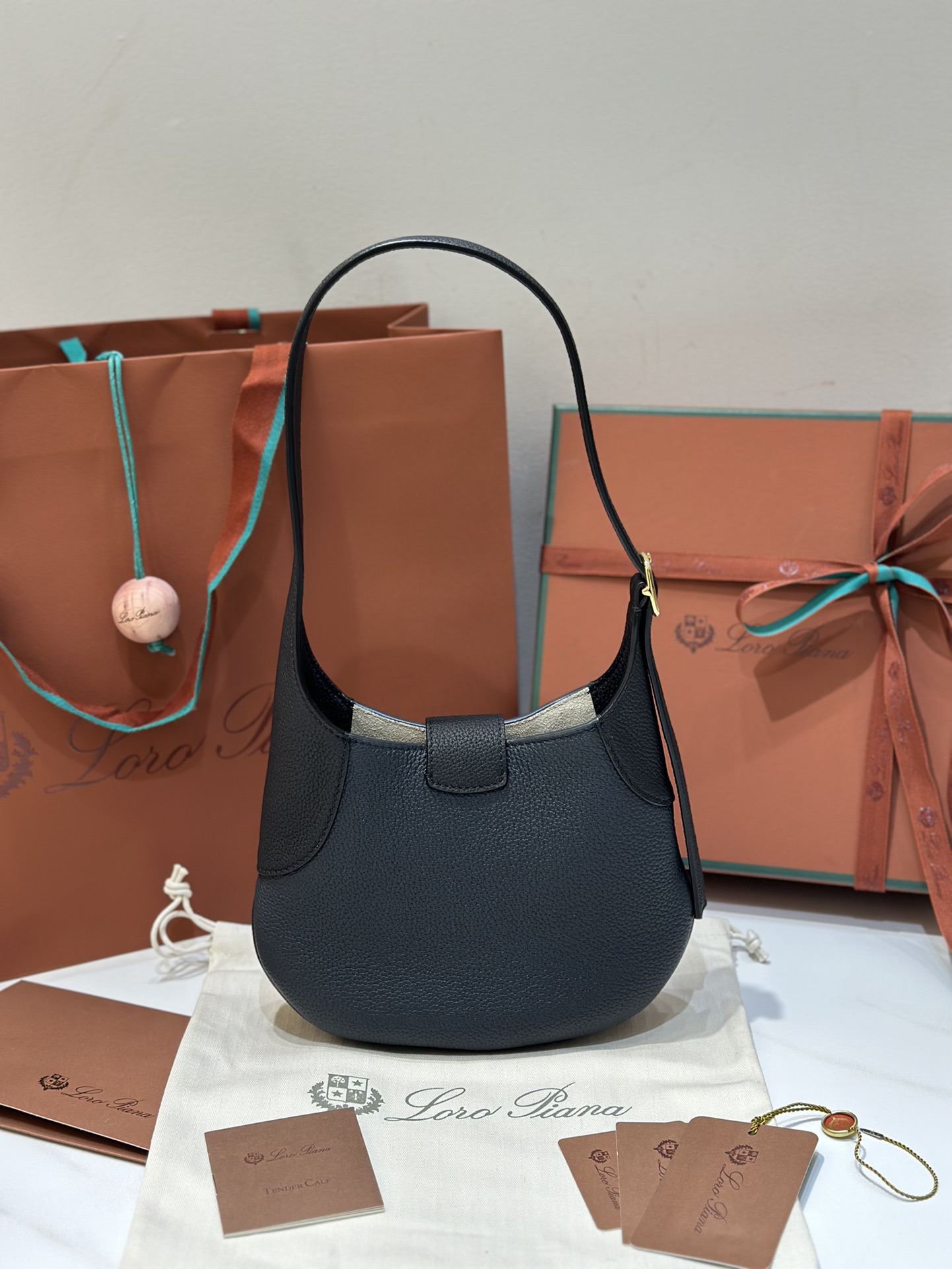 L0r0 P1ana bobbin bag-19*6*16cm