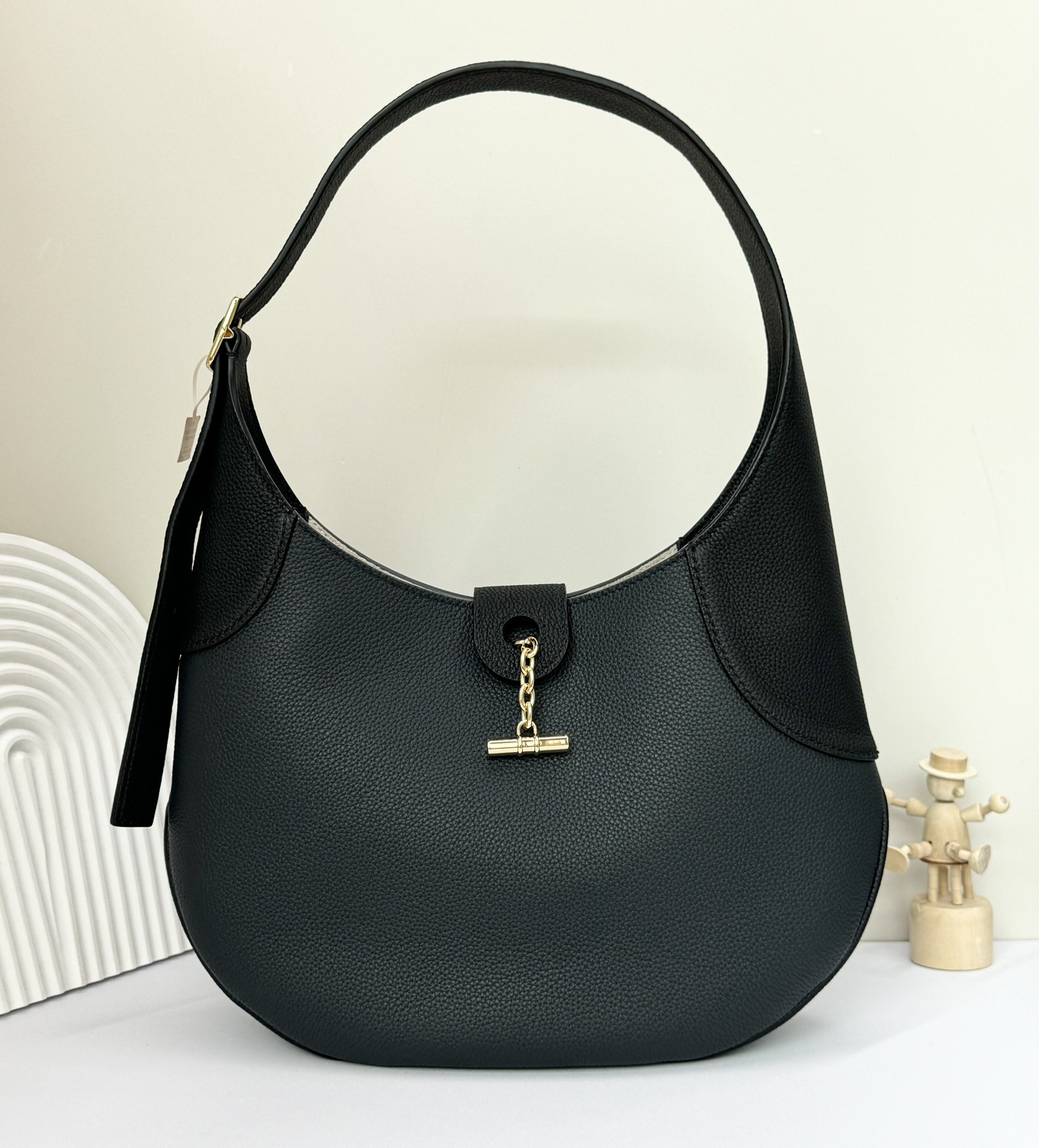 L0r0 P1ana bobbin bag-32*7*21cm