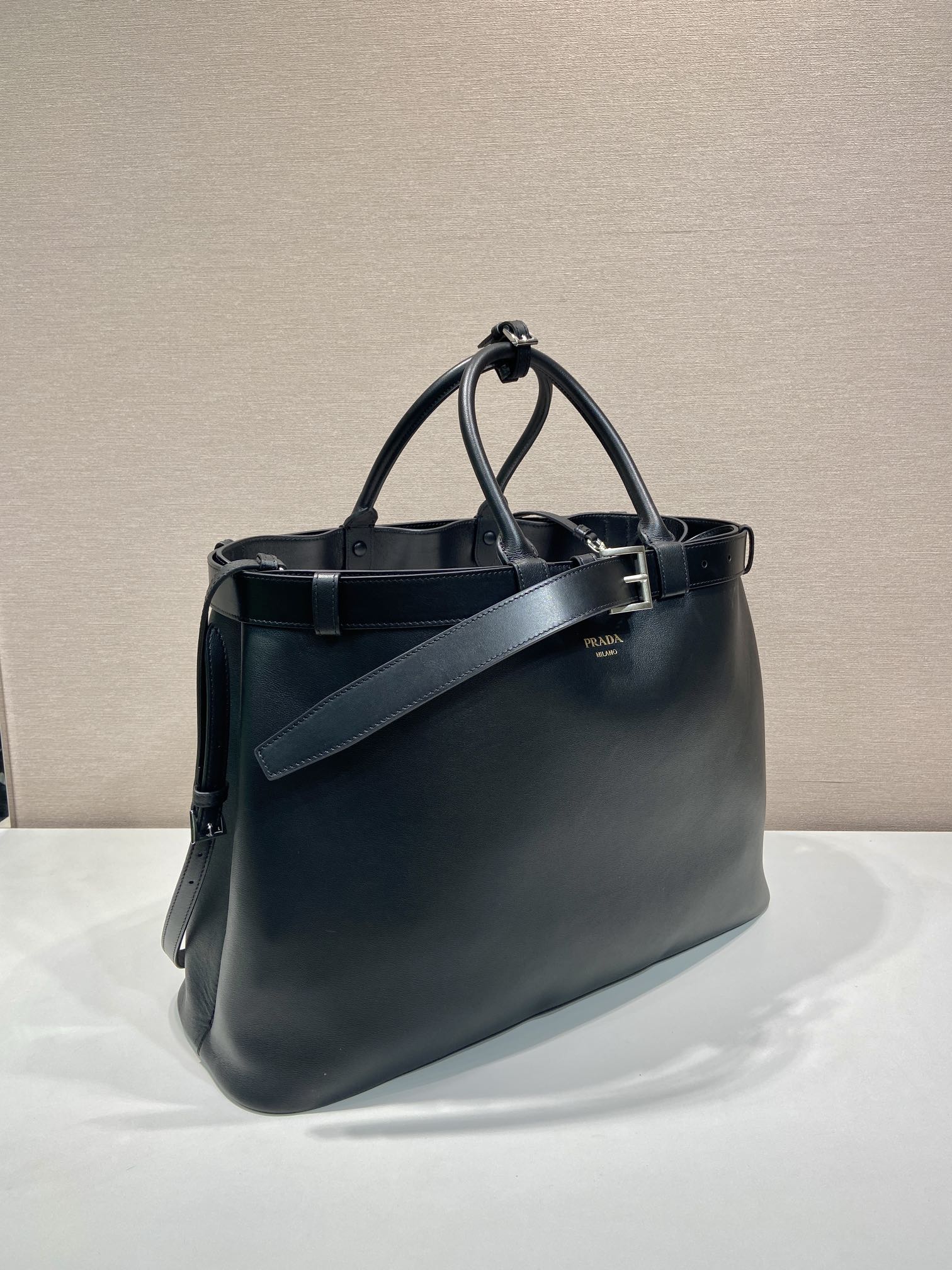 Pra*a 1bg126 tote bag-48*34*18cm
