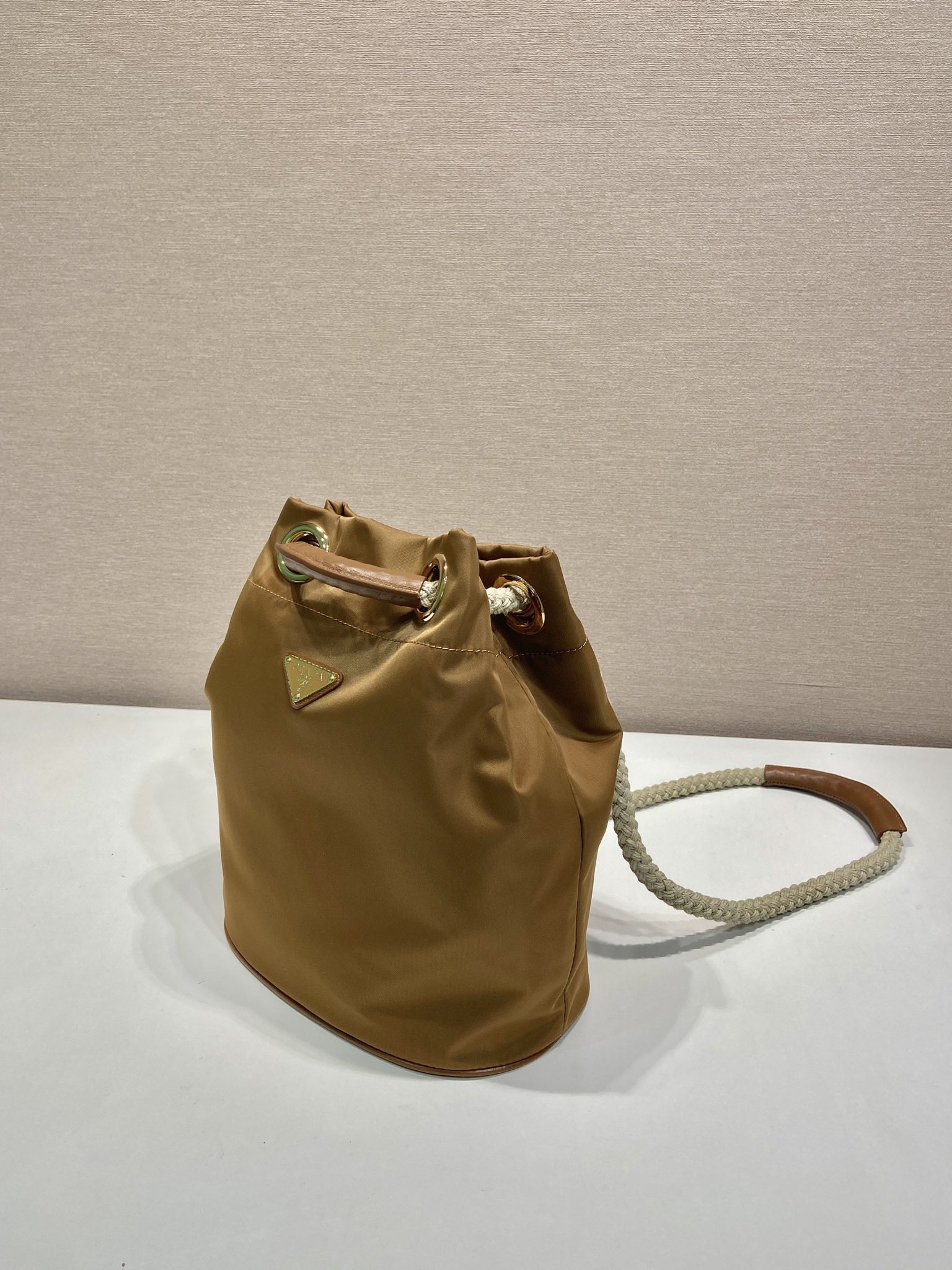 Pra*a re-nylon bucket-23.5*28*16.5cm