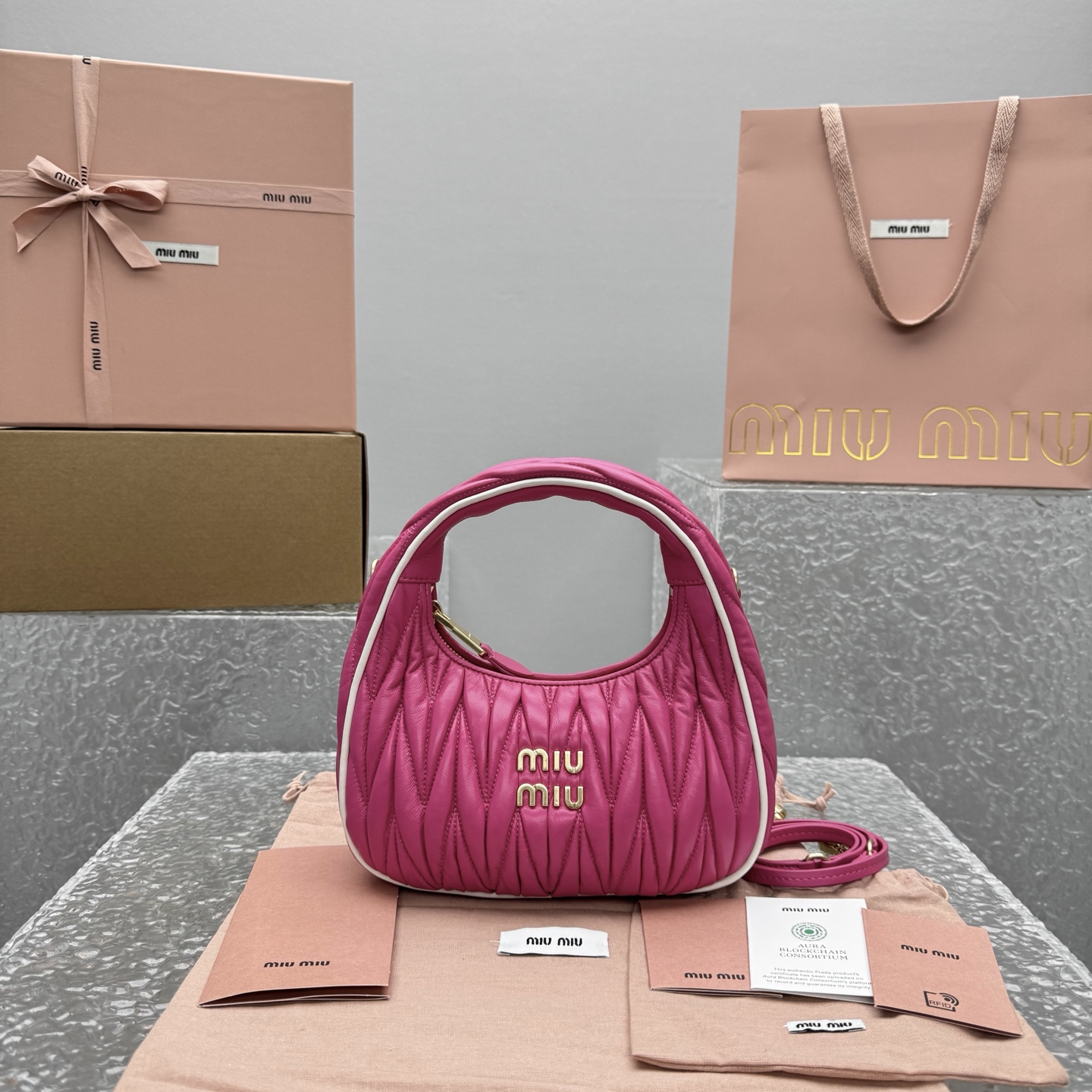 M1um1u wander bag-20x 17 x6cm