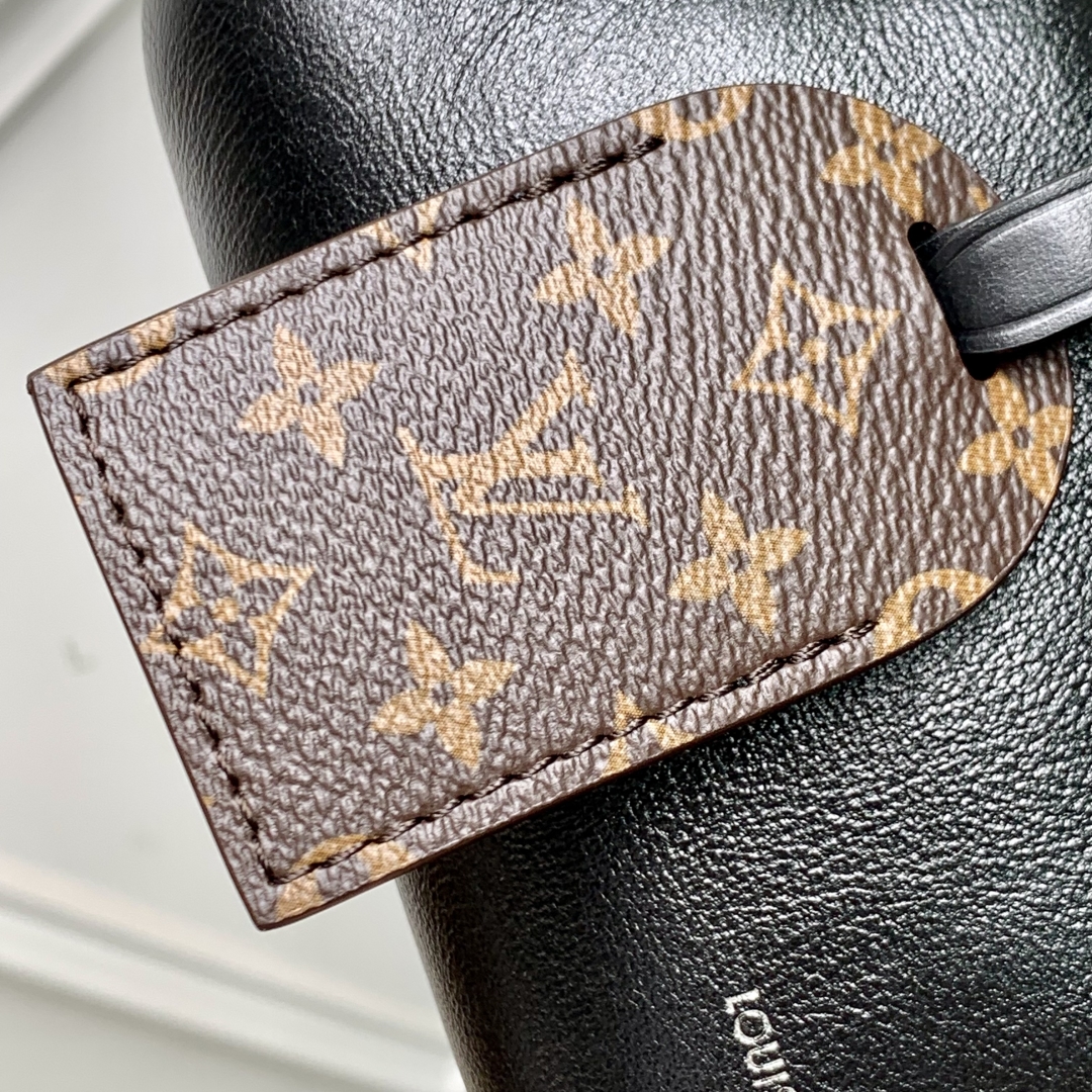 l0vis Vvtt0n pochette vibe-10 x 7.5 x 25cm