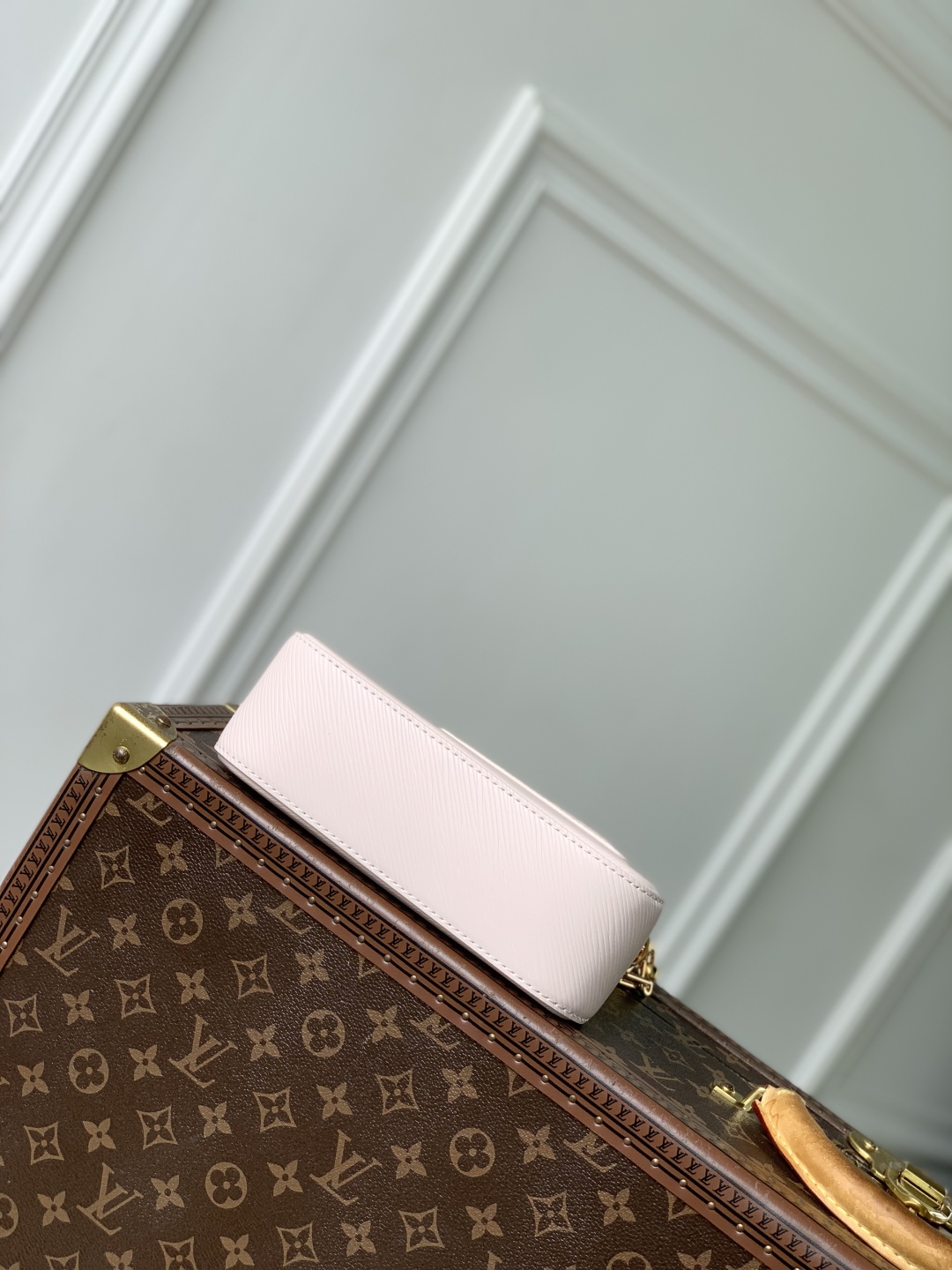 LV x TM Marellini Epi Leather - Women - Handbags- M13101-13.5 x 6.5 x 19CM