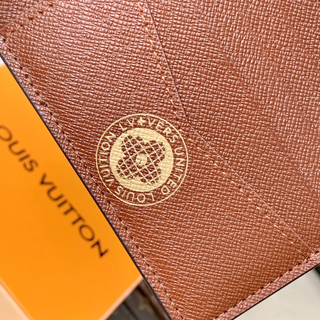 l0vis Vvtt0n wallet-m61695-11.5 x 9 x 1.5 cm