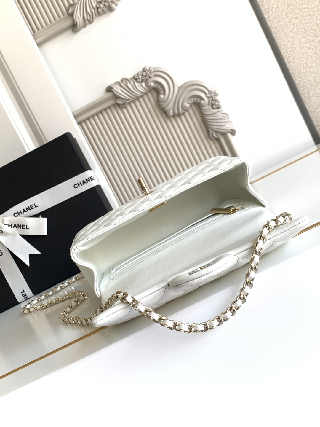 Ch@nel Flap Bag Mini CF handle -20x12x6cm