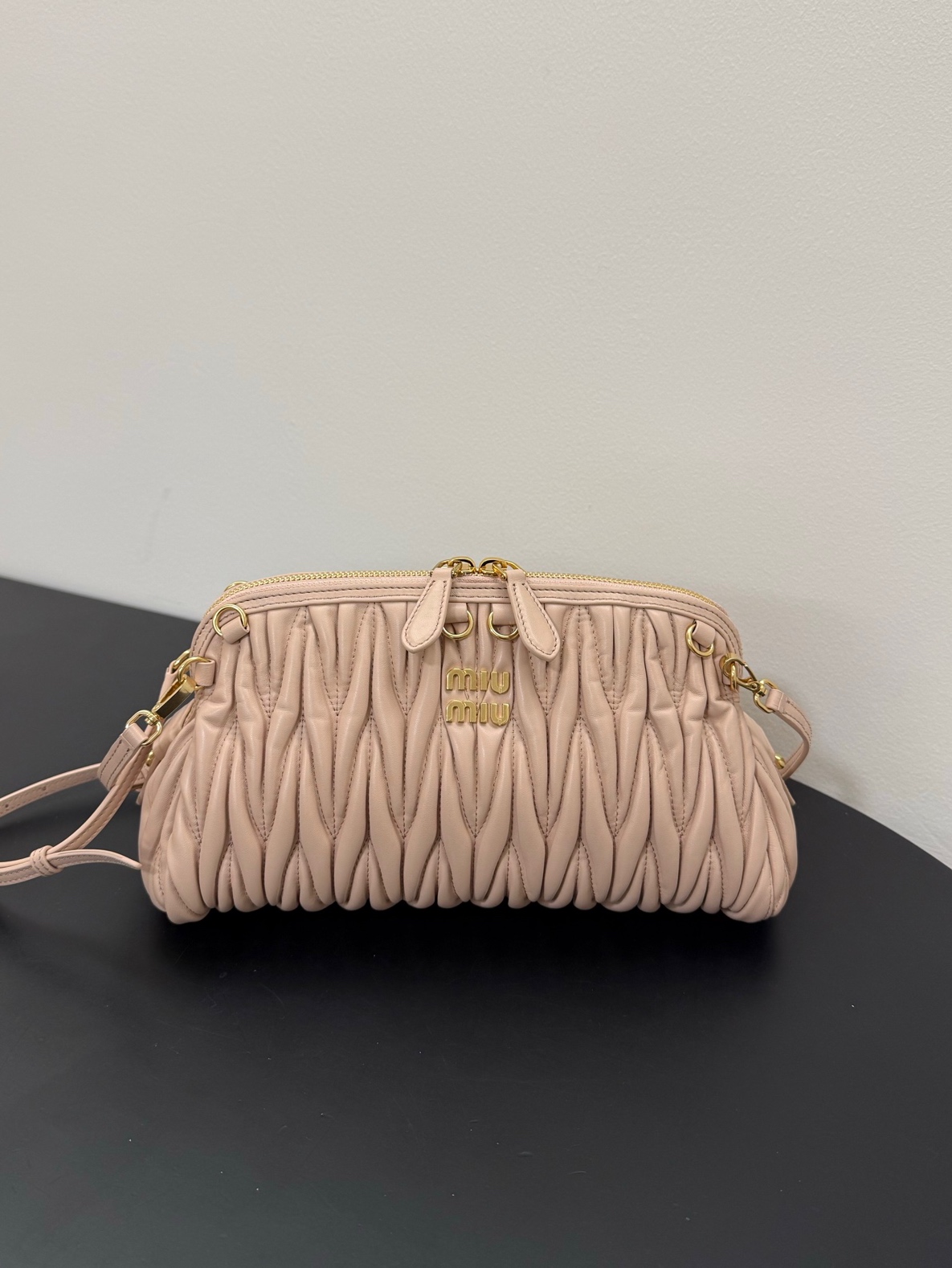 Miu Miu Matelassé Leather Clutch Bag-28* 14.5* 10CM
