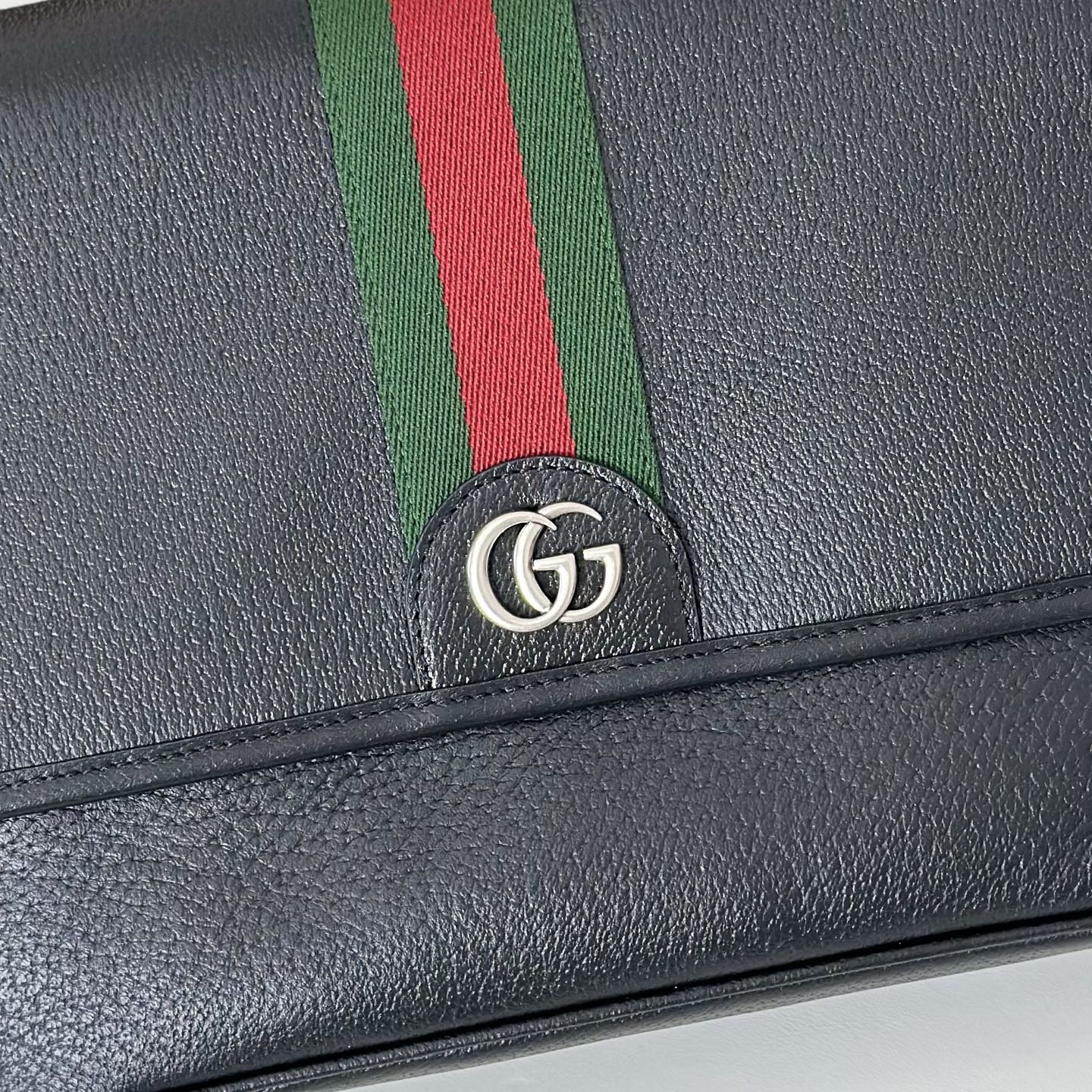 Gv*c*i Ophidia Medium Messenger Bag In Black Soft Leather-29.5*20*8CM
