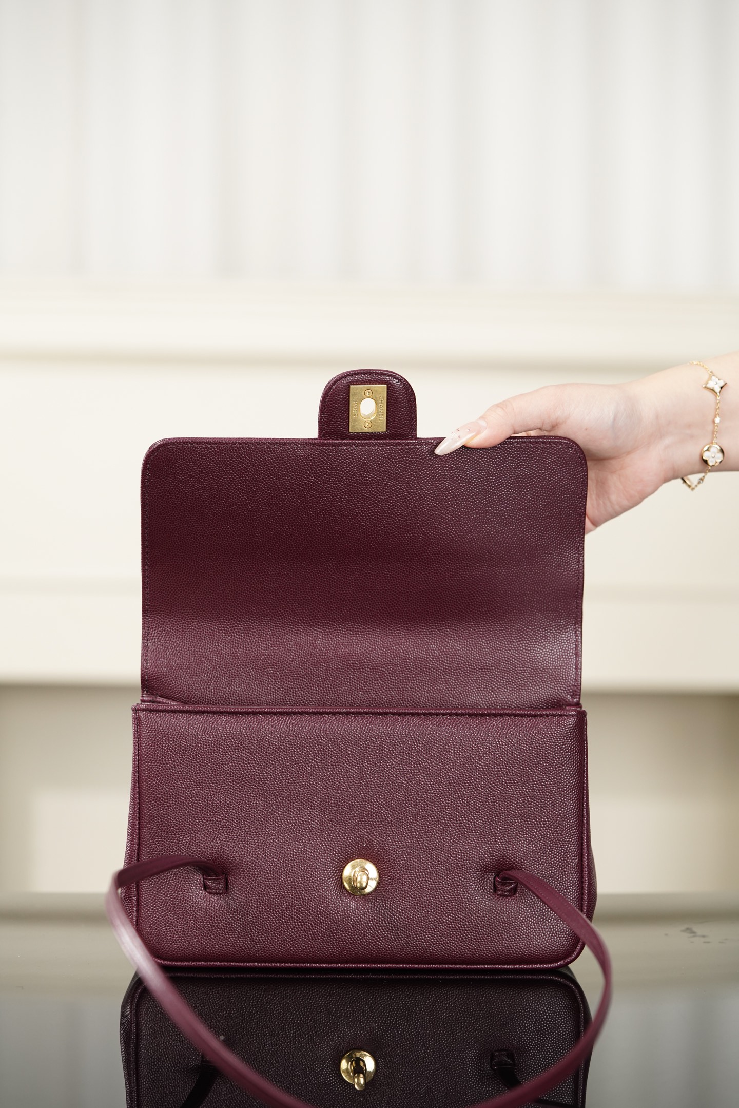 Ch@nel 22 Small Handbag-22*16*6CM