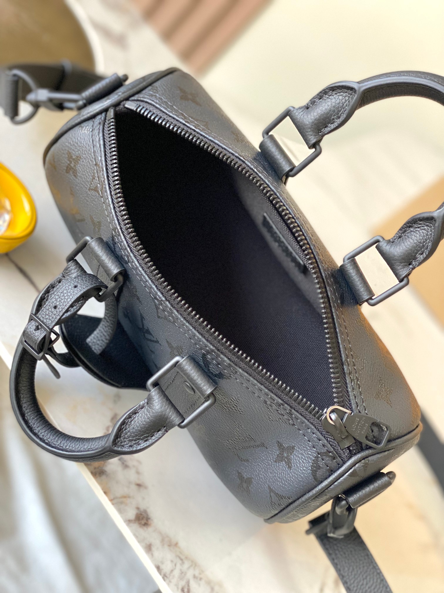Lv Keepall Bandoulière 25-15*11*25CM