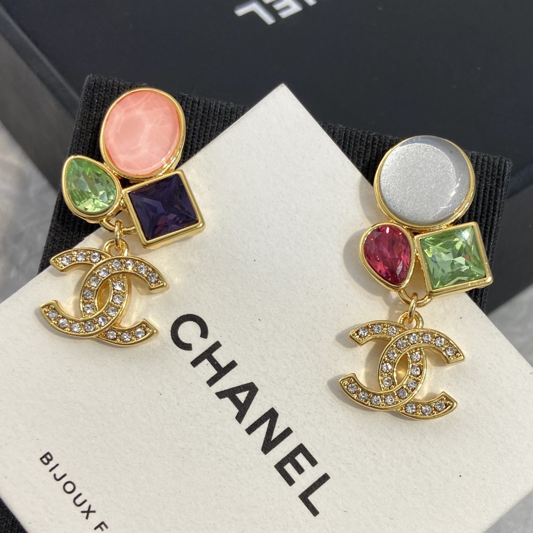 Ch@nel Earring