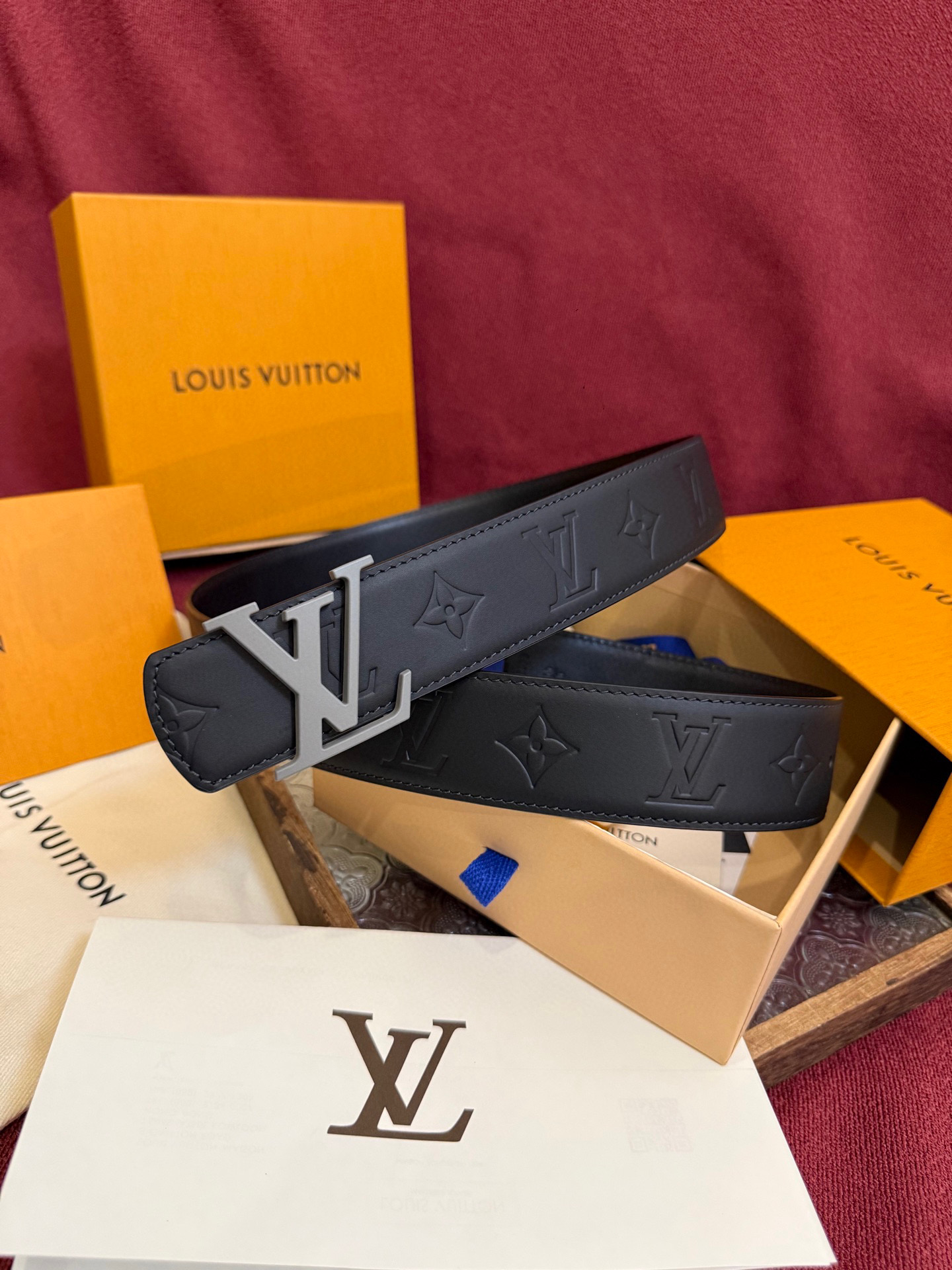 L0vis Vvtt0n Belt-4CM