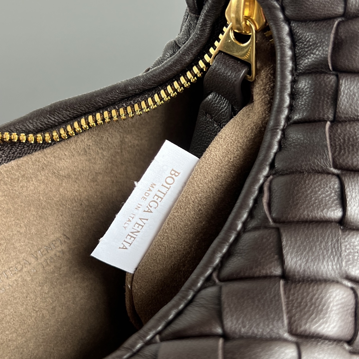 B0tt*ga Ven*ta Leather Shoulder Bag-26x22x5CM