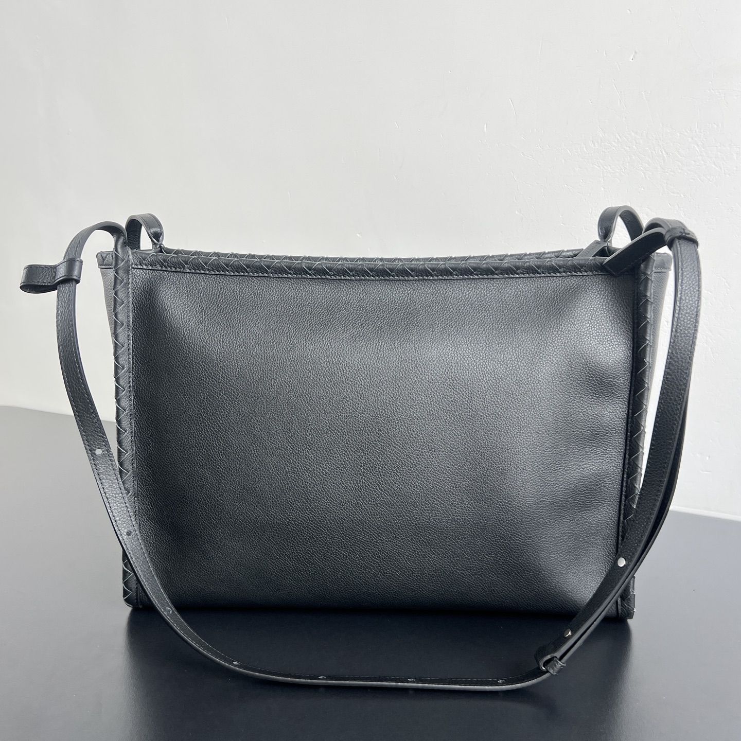 B0tt*ga Ven*ta Corriere Shoulder Bag-39*29*14.5CM