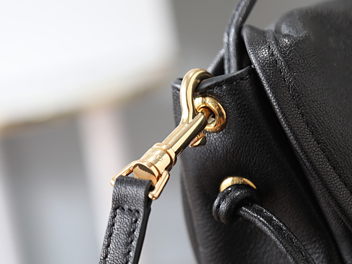 Cel*in Halfmoon Soft Triomphe Bag-46*19*10CM