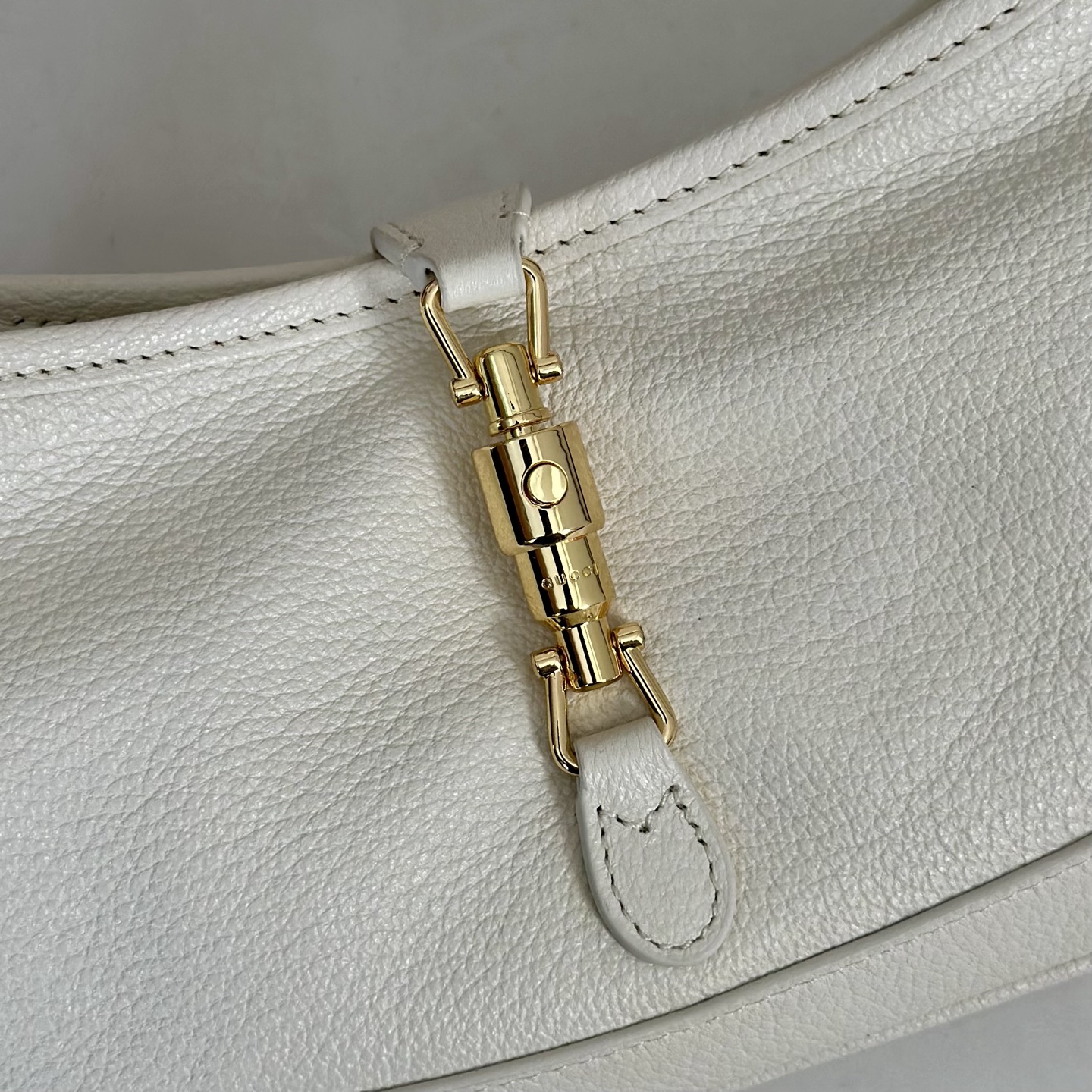 Gvc*1 Jackie Shoulder Bag In White Leather-27*13*.3.5CM