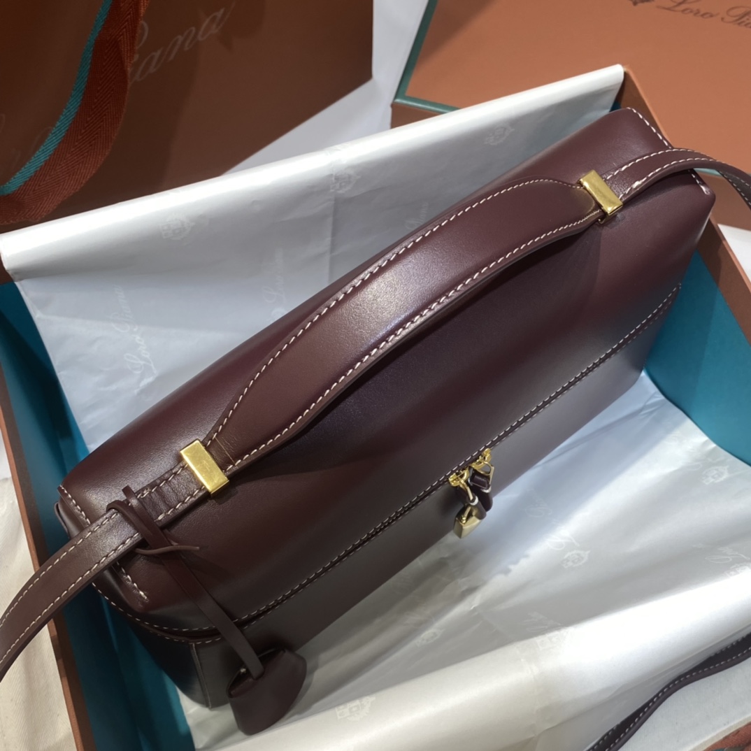 L0r0 P1ana Extra Bag L27-16*27*10CM