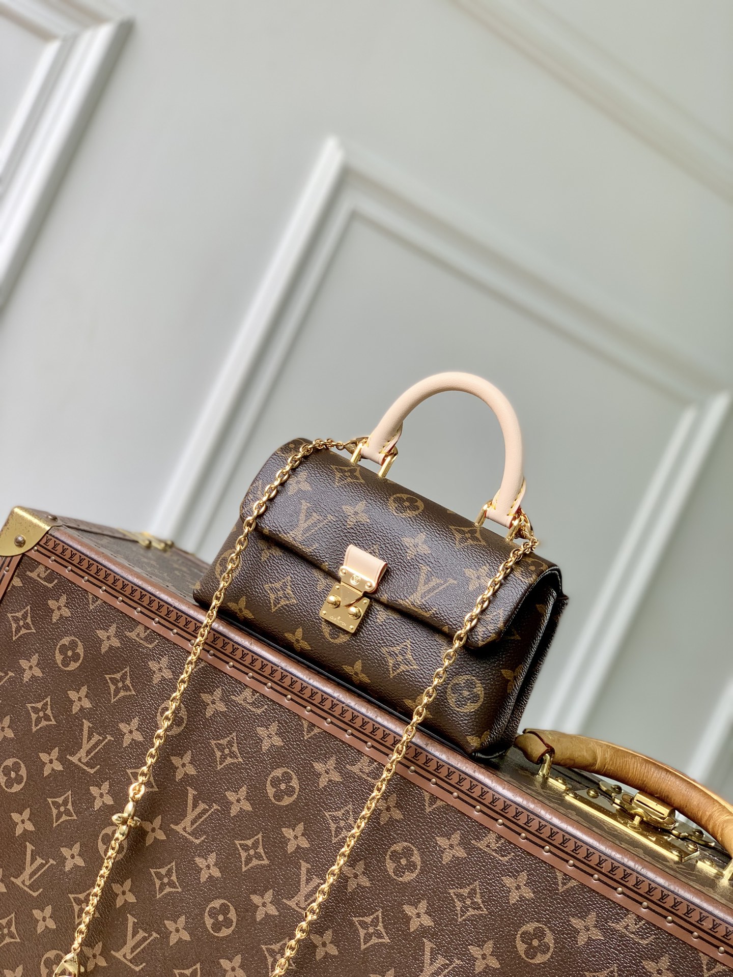 L0vis Vvtt0n Nano Madeleine Handbag-12.5 x 6 x 21CM