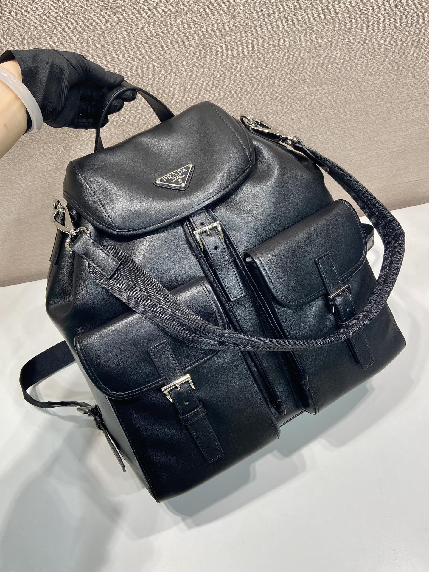 Pra*a Black Medium Leather Backpack-2VZ110A-34*39*15CM