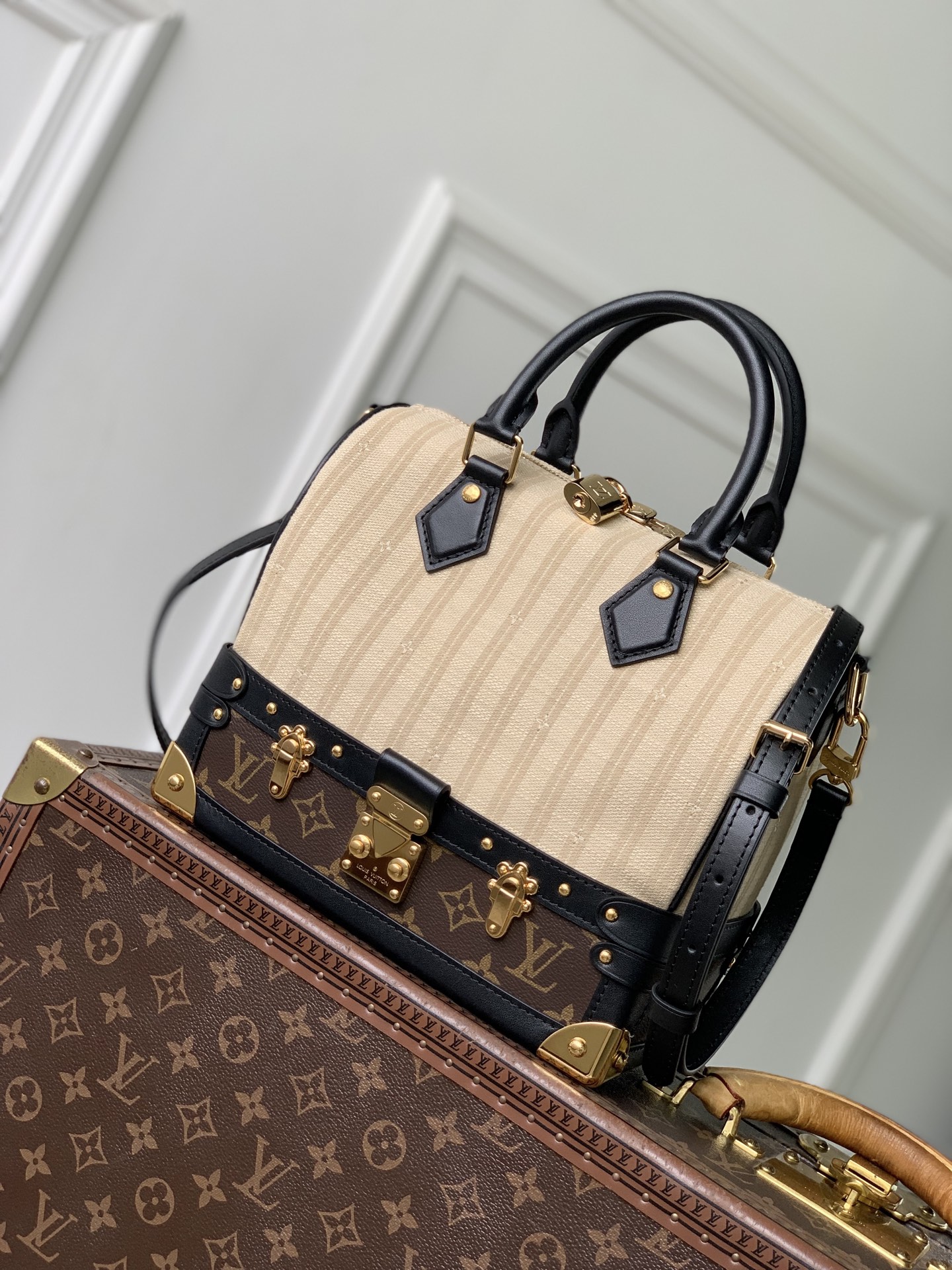 L0vis Vvtt0n Speedy Bandouliére 22-28761-24 x 22 x 12CM