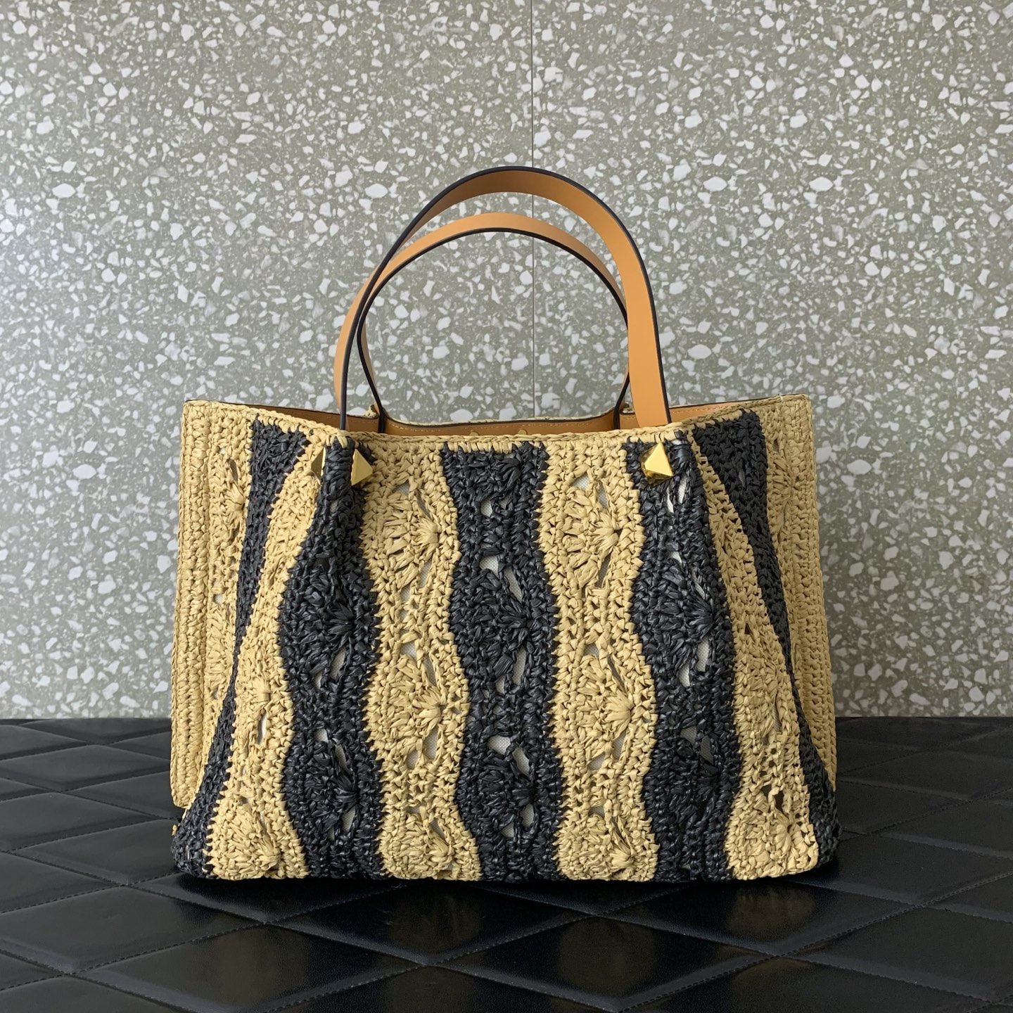 Va1e*ntin0 Garavani VLogo Signature Bag-39*25.5**19CM
