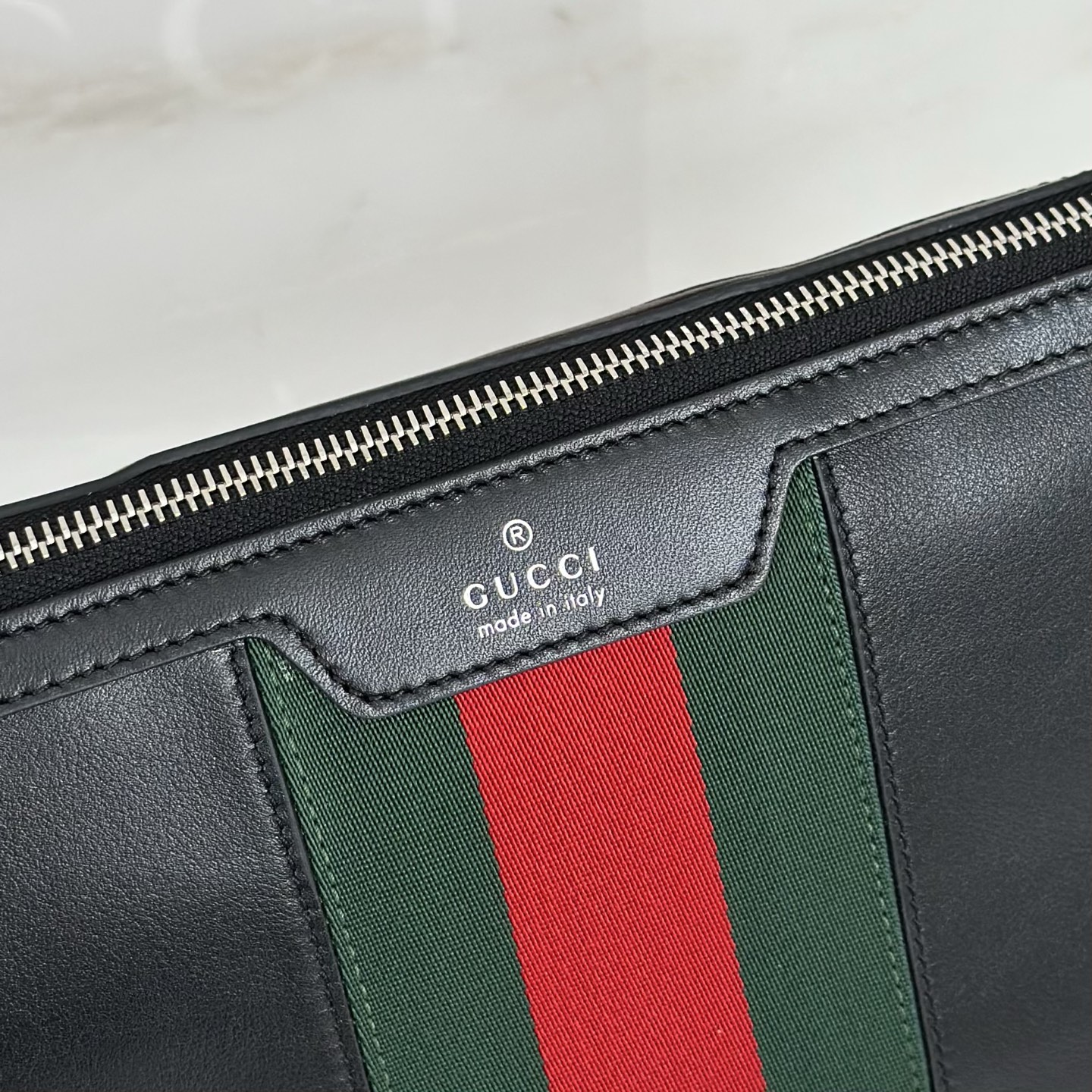 Gv*c*Mega Web Trademark Bag-21.5*16*13.5CM