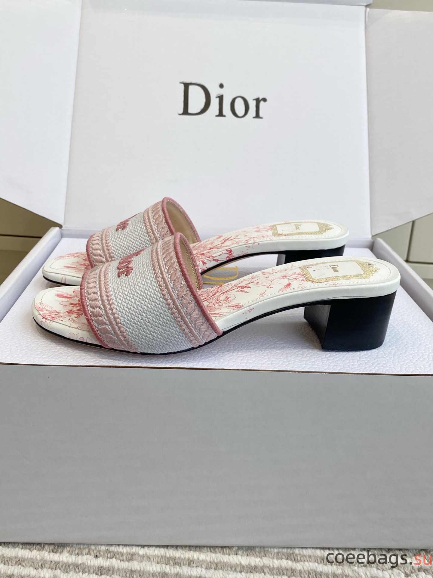Diro Slippers