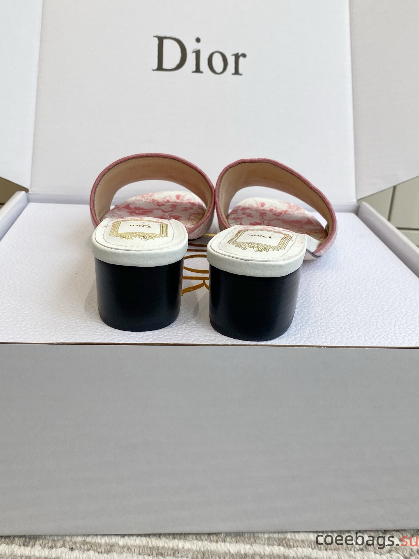 Diro Slippers