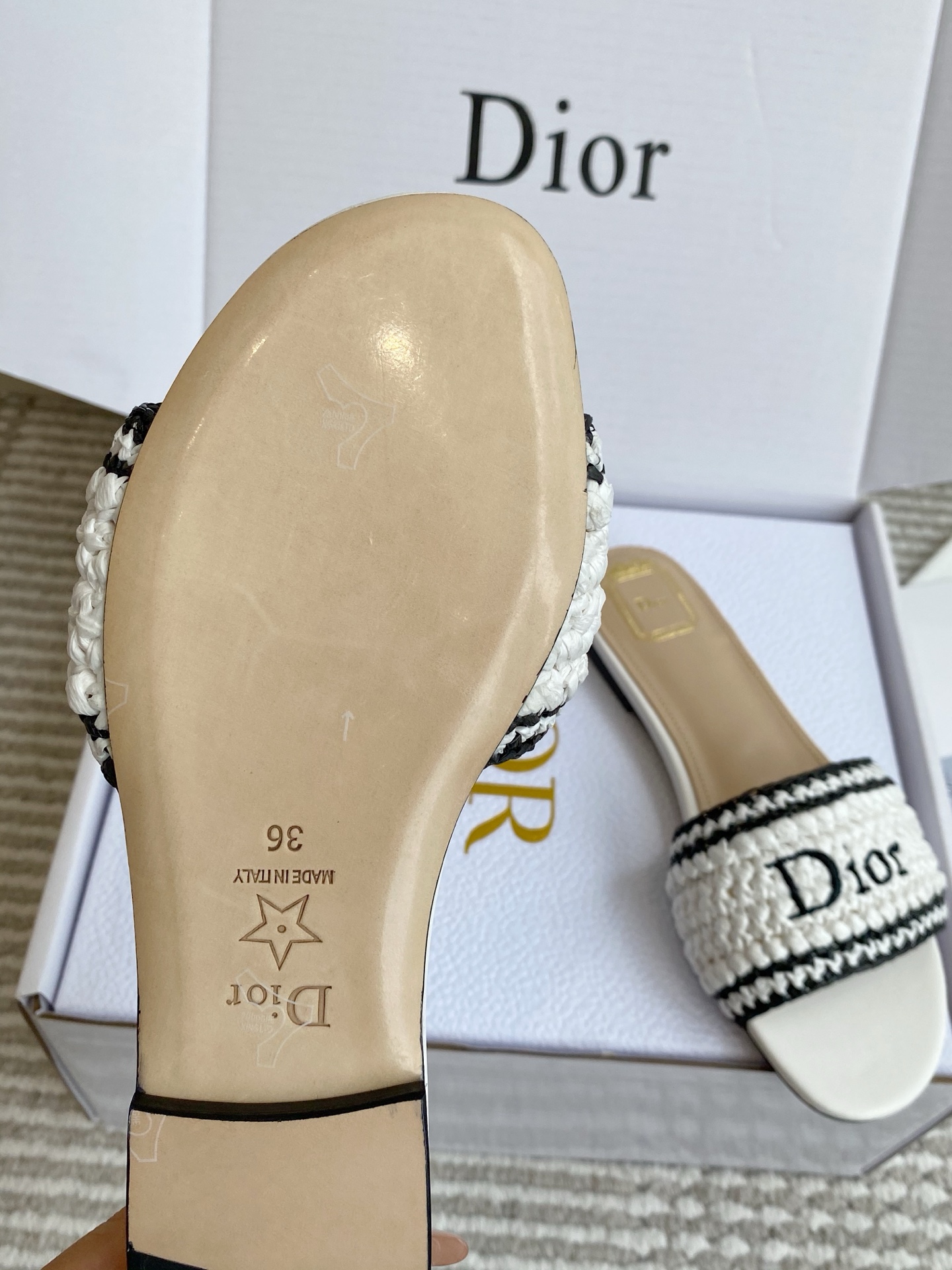 Diro Slippers