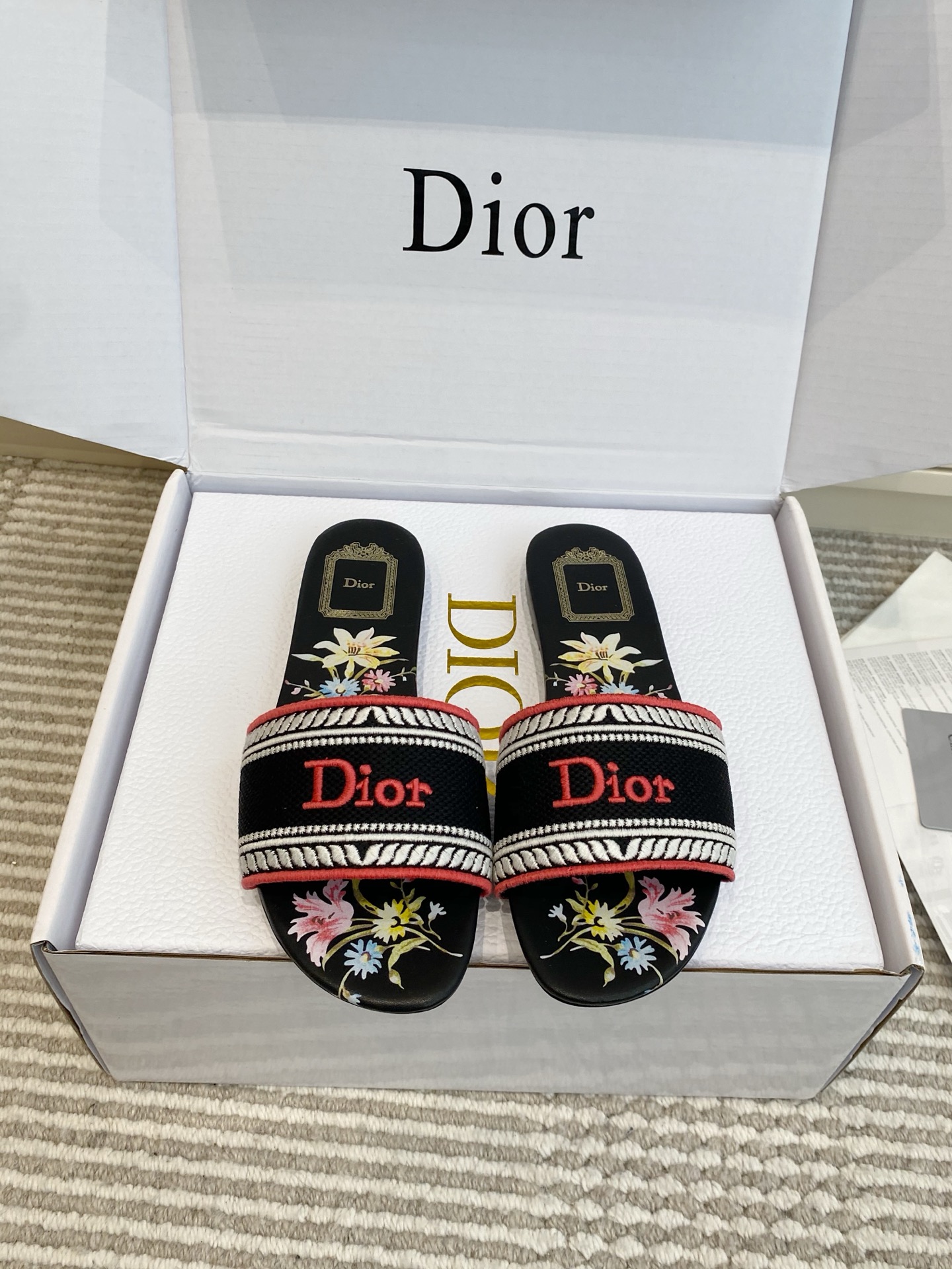 Diro Slippers