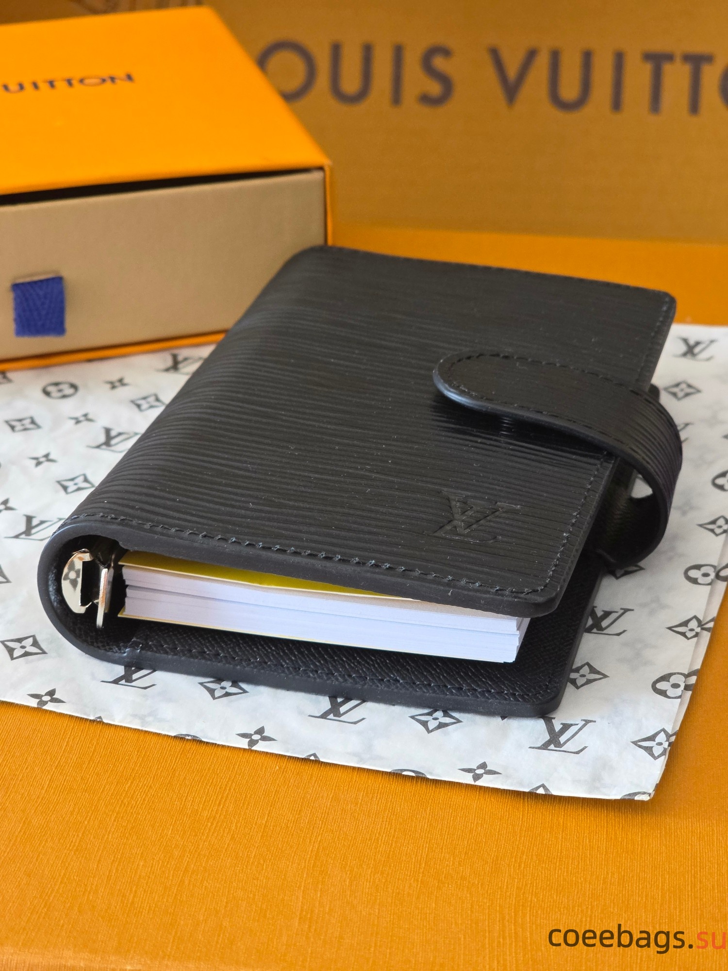 L0vis Vvtt0n Small Ring Agenda Cover-9.9×14CM