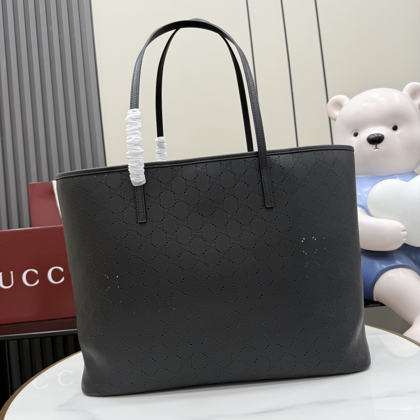 Gv*c* Generation Tote Bag-38x29.5x13CM