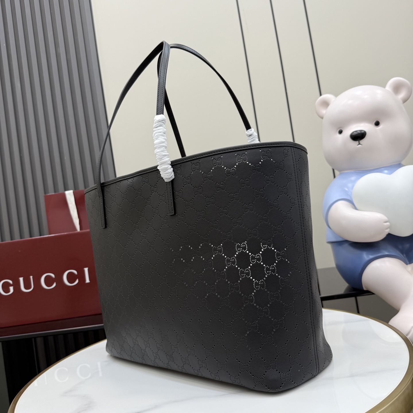 Gv*c* Generation Tote Bag-38x29.5x13CM