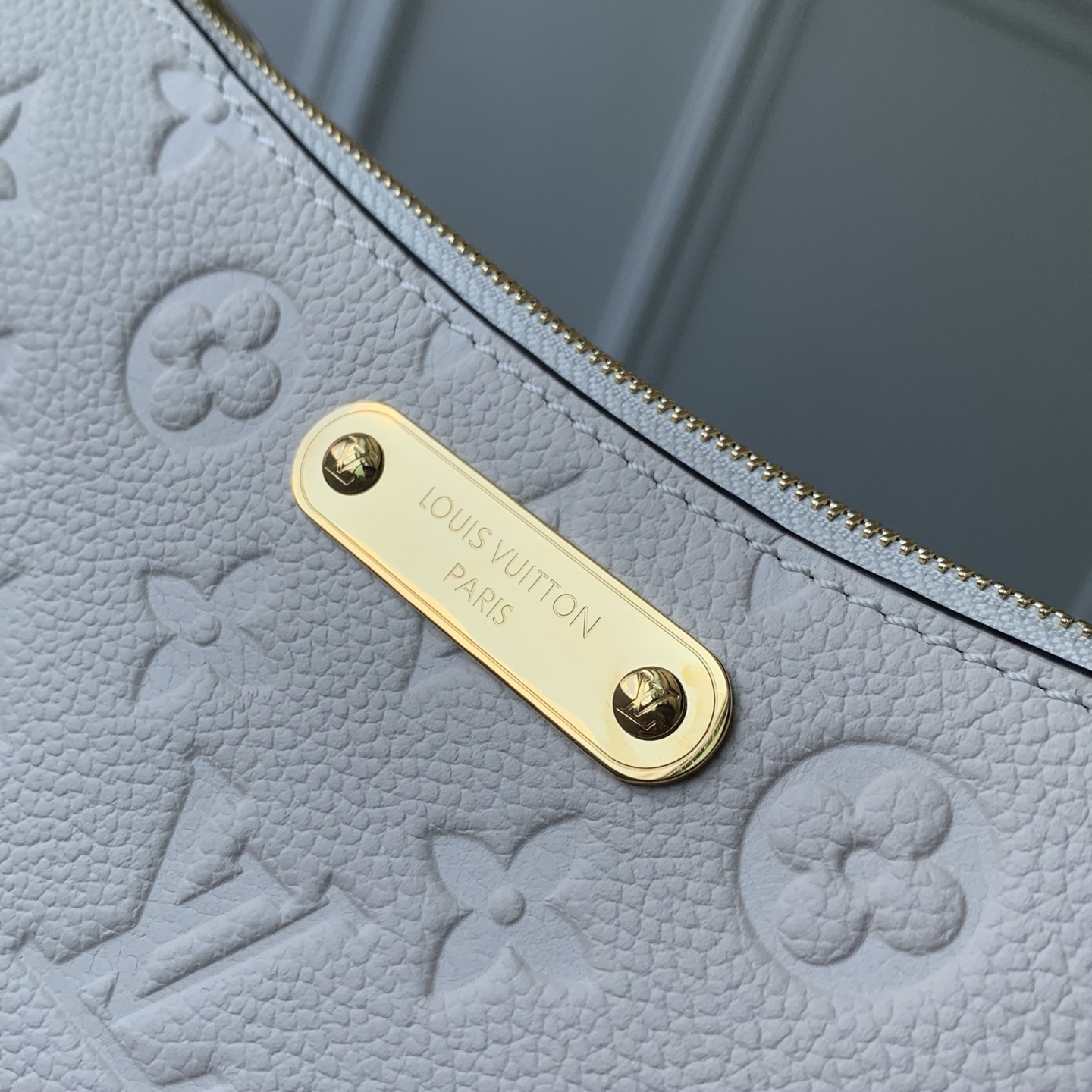 Loui*s Vvtt0n Pochette Liv Monogram Empreinte Leather-24.5*13*6.5CM