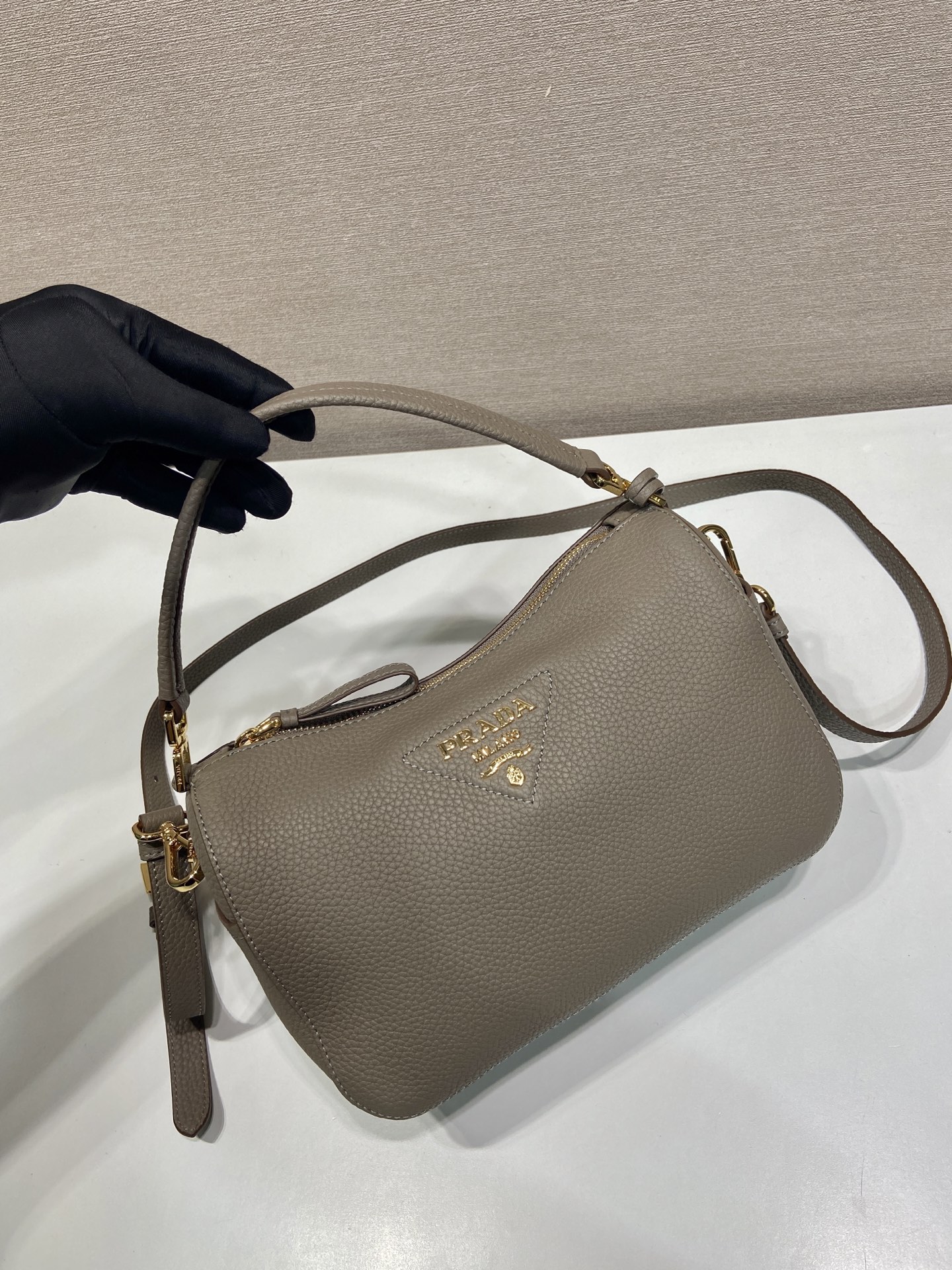 Pra*a Small Leather Bag 1BC277-25*15*11CM