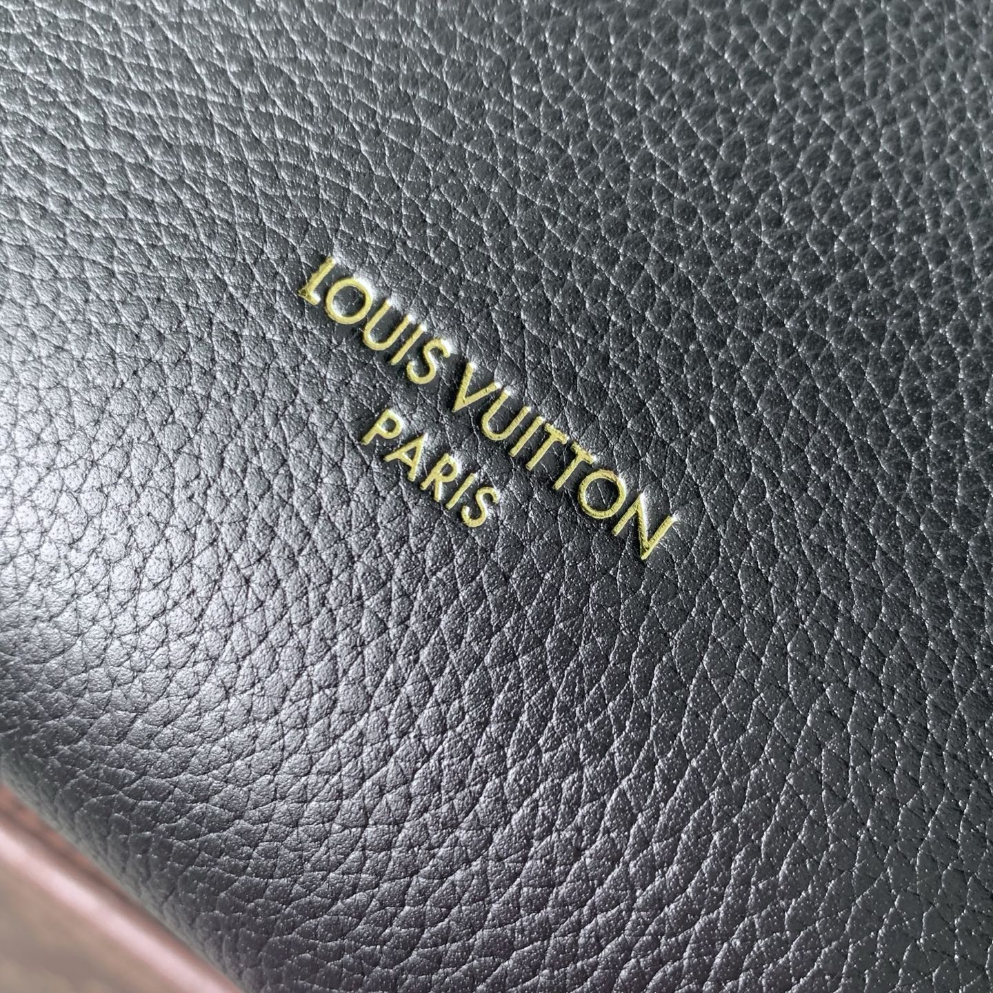 L0vis Vvtt0n Multipass Mini Handbags-M3A389-17.5 x 18 x 9.5CM