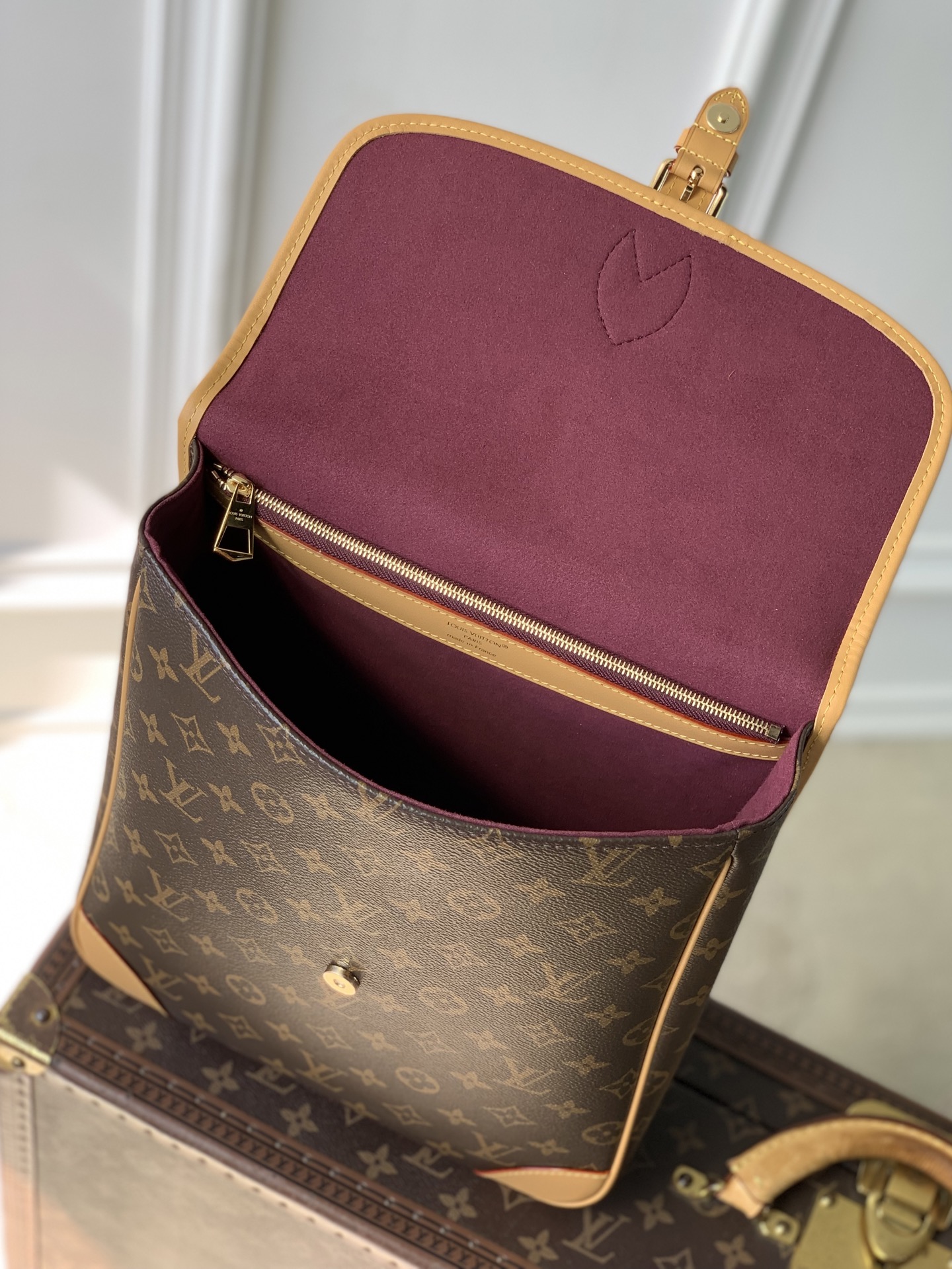 Lou*is Vvtt0n Diane Backpack MM Monogram-26 x 31.5 x 11CM