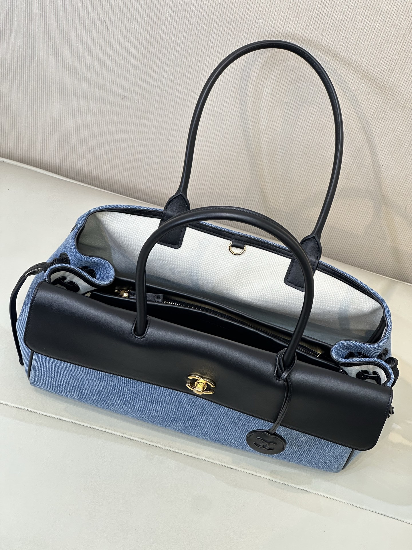 Ch@nel Medium Shopping Bag-38x 22 x 16CM