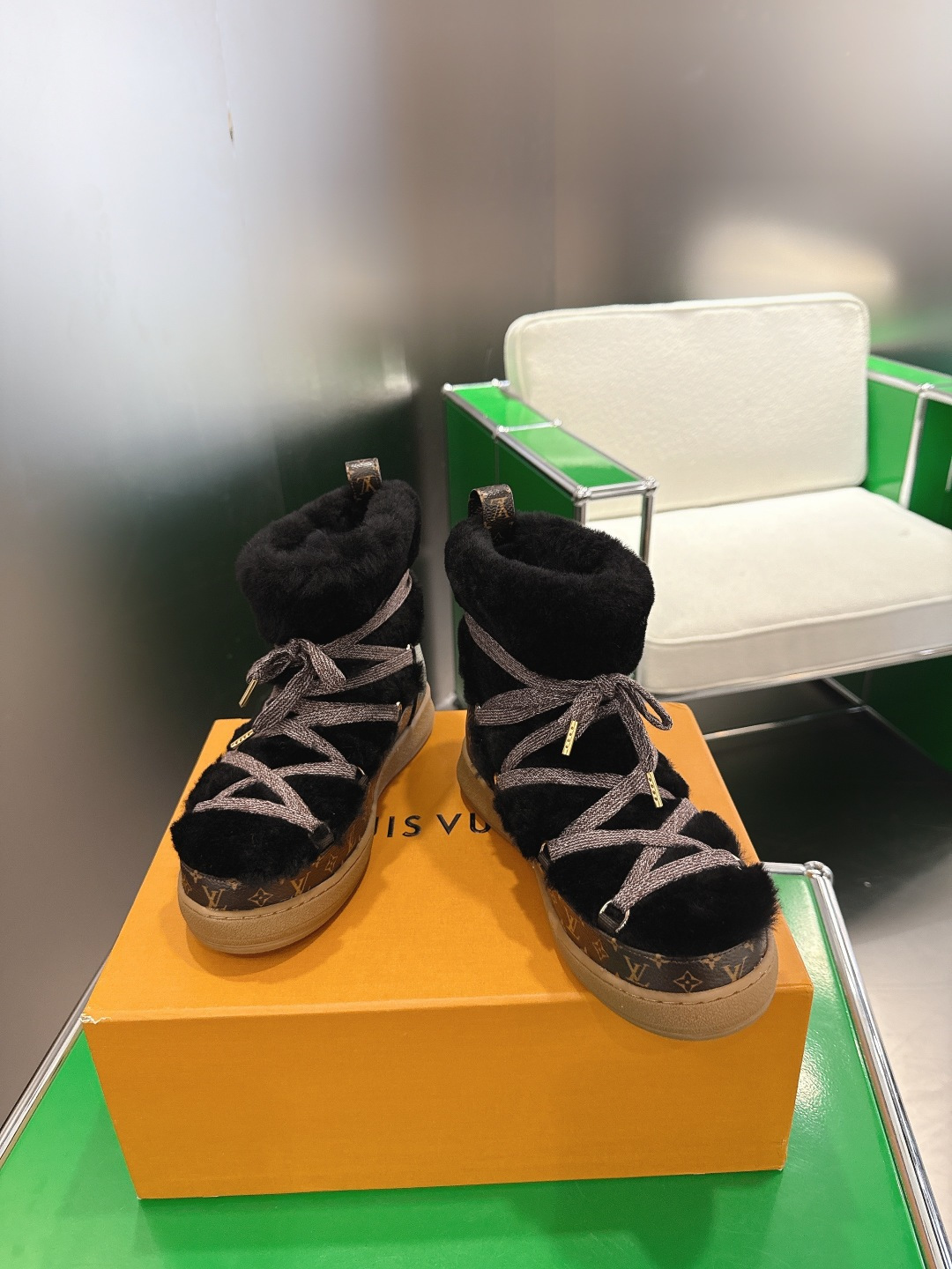 L0vis Vuitt*on LV Cloud Lace-Up Ankle Boot Sneaker