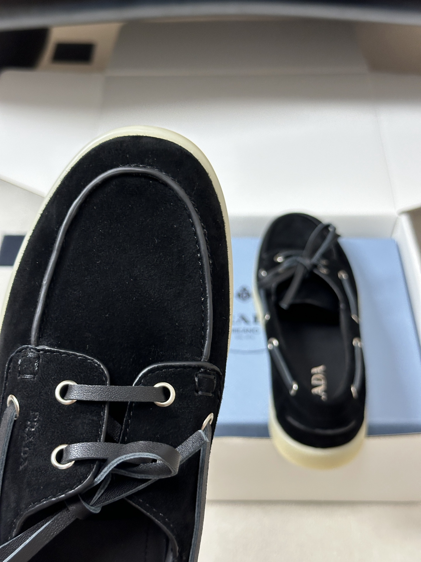 Pra*da 2026ss Suede Boat Shoes